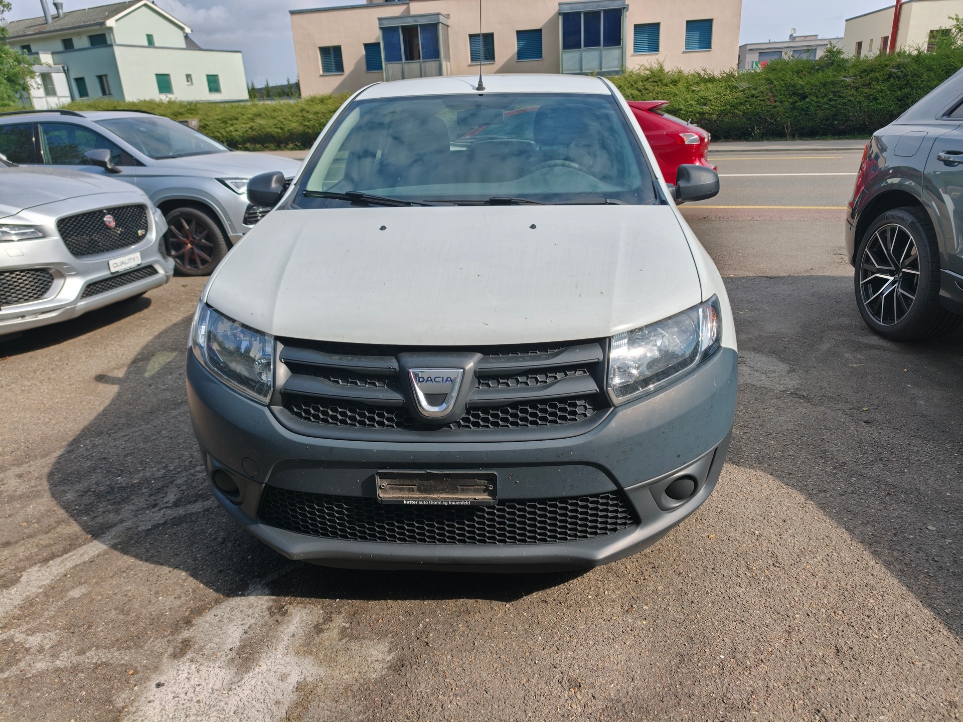 DACIA Sandero 1.2-showroom-element-1
