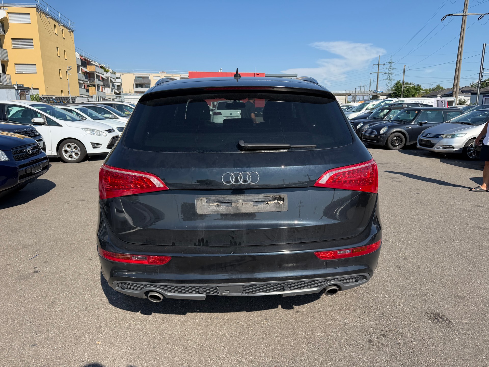 AUDI Q5 3.0 TDI S-Line Quattro-image-4