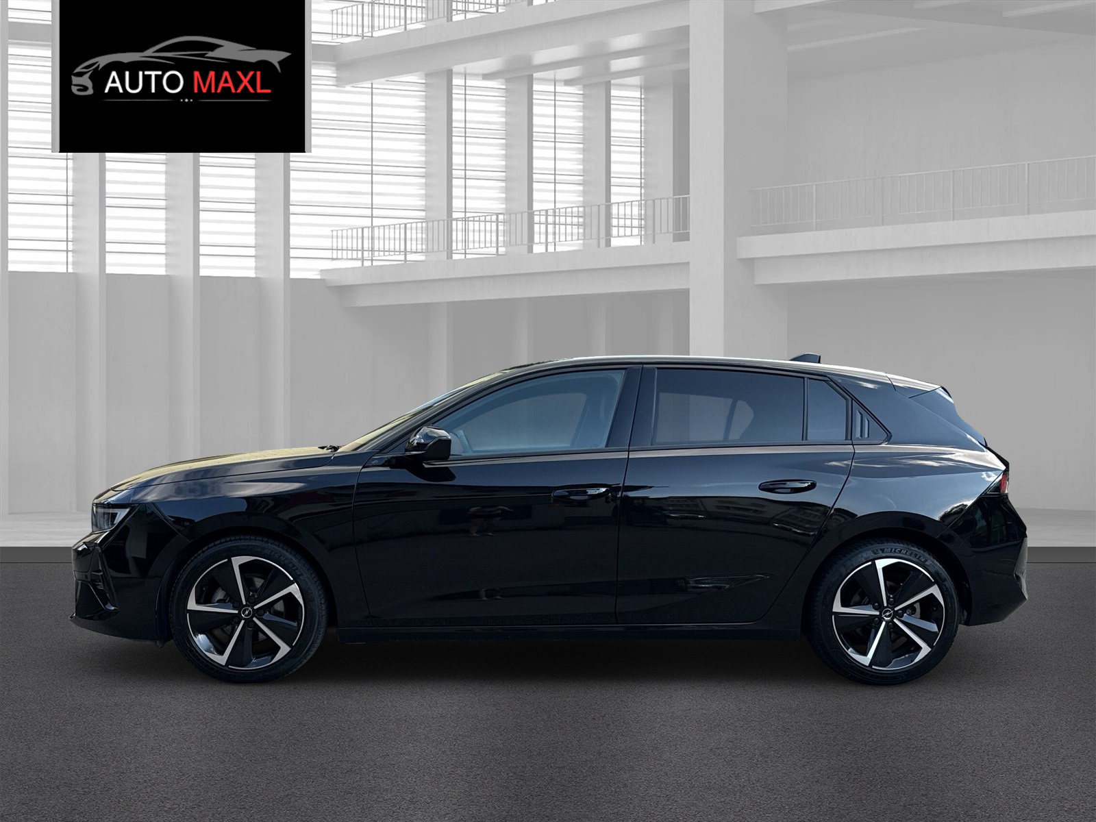 OPEL Astra 1.2i Turbo GS A-image-4