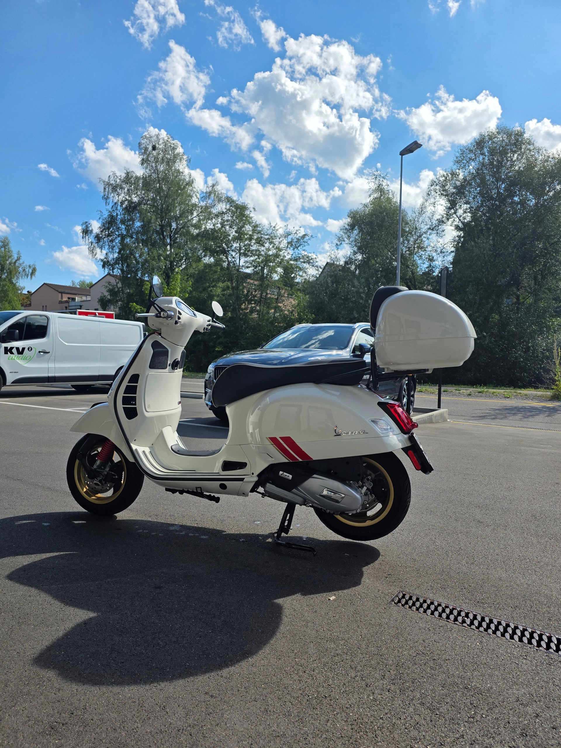 PIAGGIO Vespa GTS 125 ABS-image-5