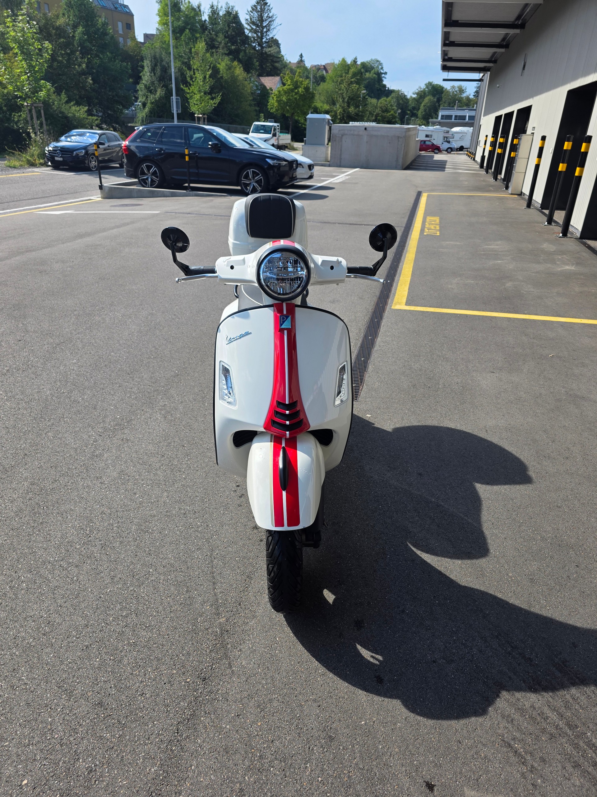 PIAGGIO Vespa GTS 125 ABS-image-0