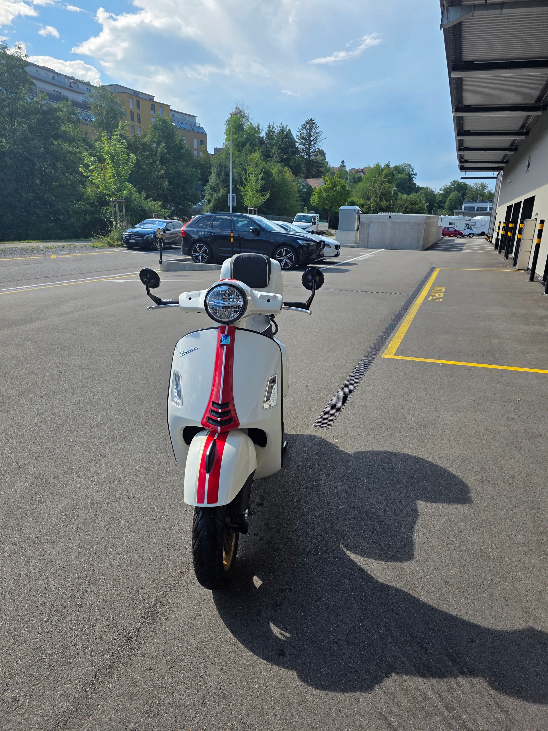 PIAGGIO Vespa GTS 125 ABS-image-7