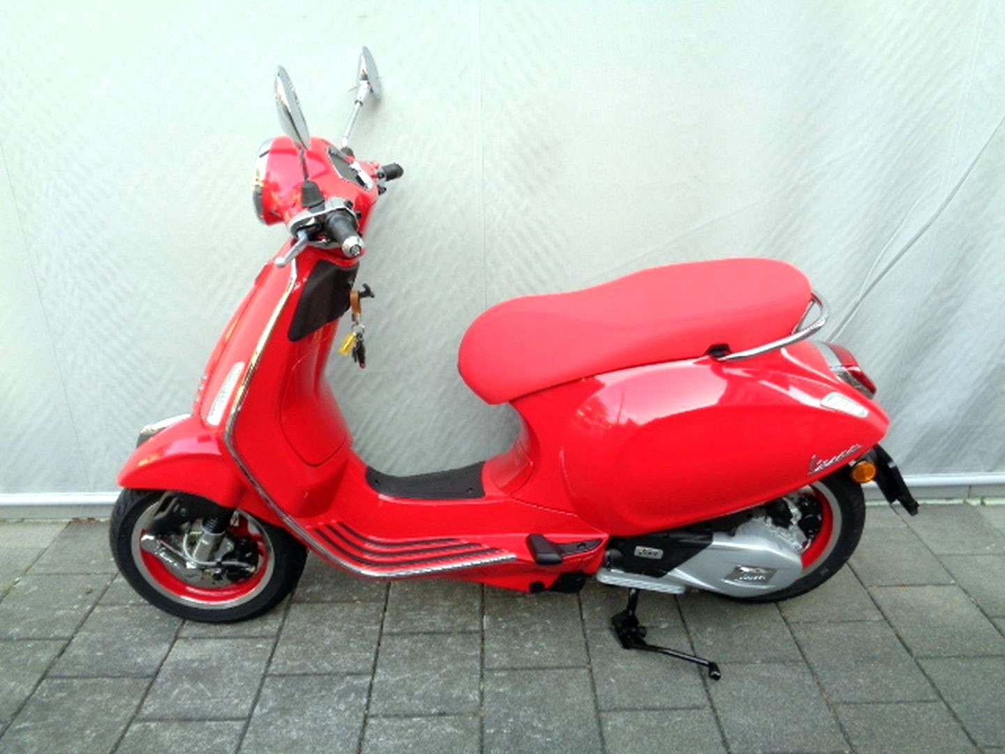 PIAGGIO VESPA PRIMAVERA 125 ABS RED MY26 E5-image-0