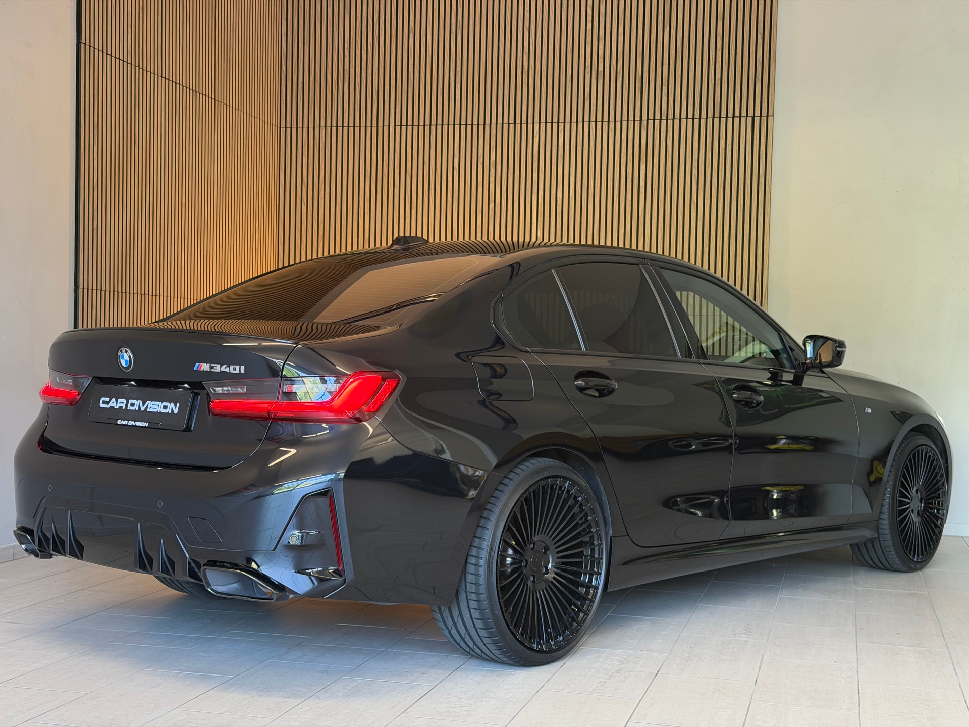BMW M340i xDrive 48V Steptronic M Sport-image-6