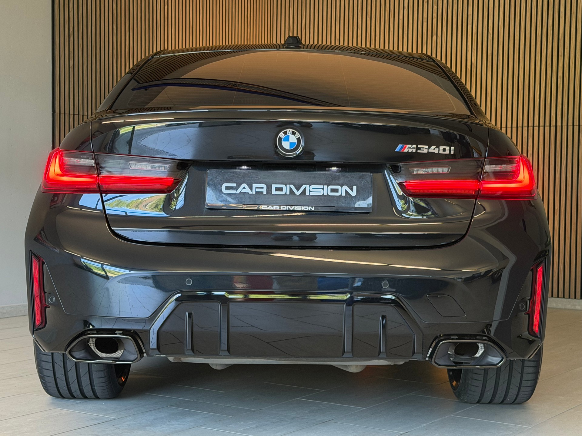 BMW M340i xDrive 48V Steptronic M Sport-image-8