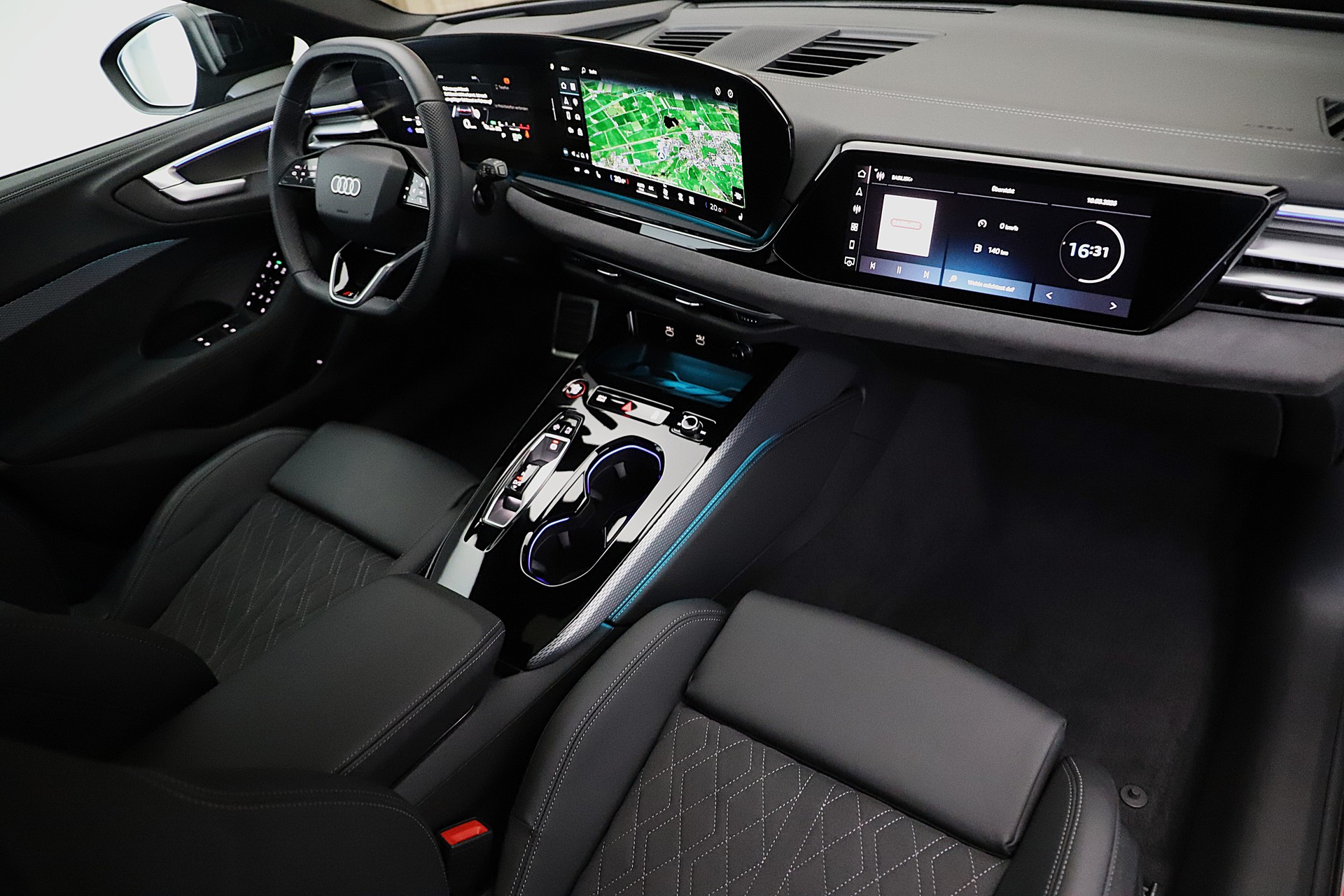 AUDI S5 Avant TFSI quattro S tronic-image-6