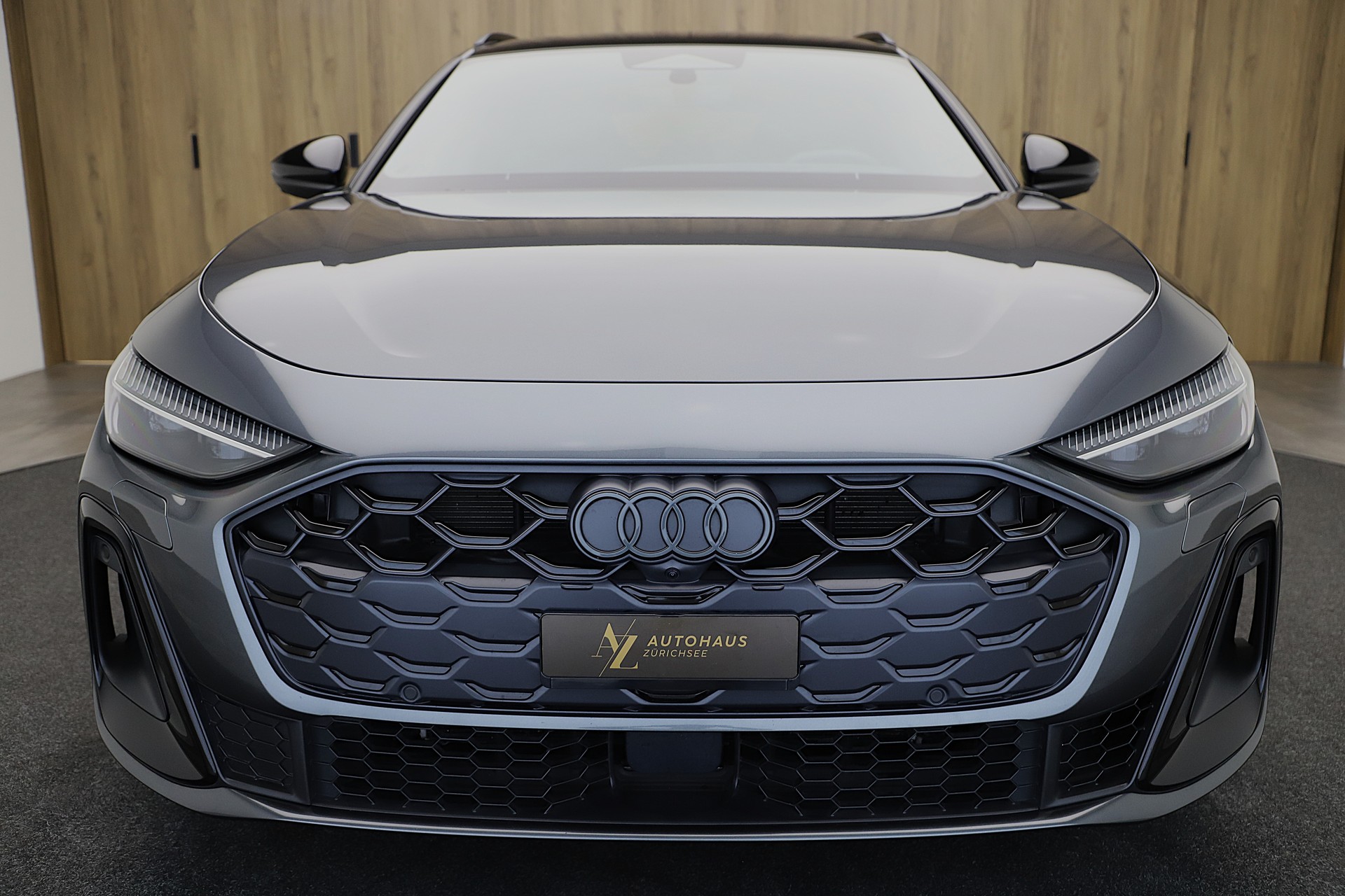 AUDI S5 Avant TFSI quattro S tronic-image-1