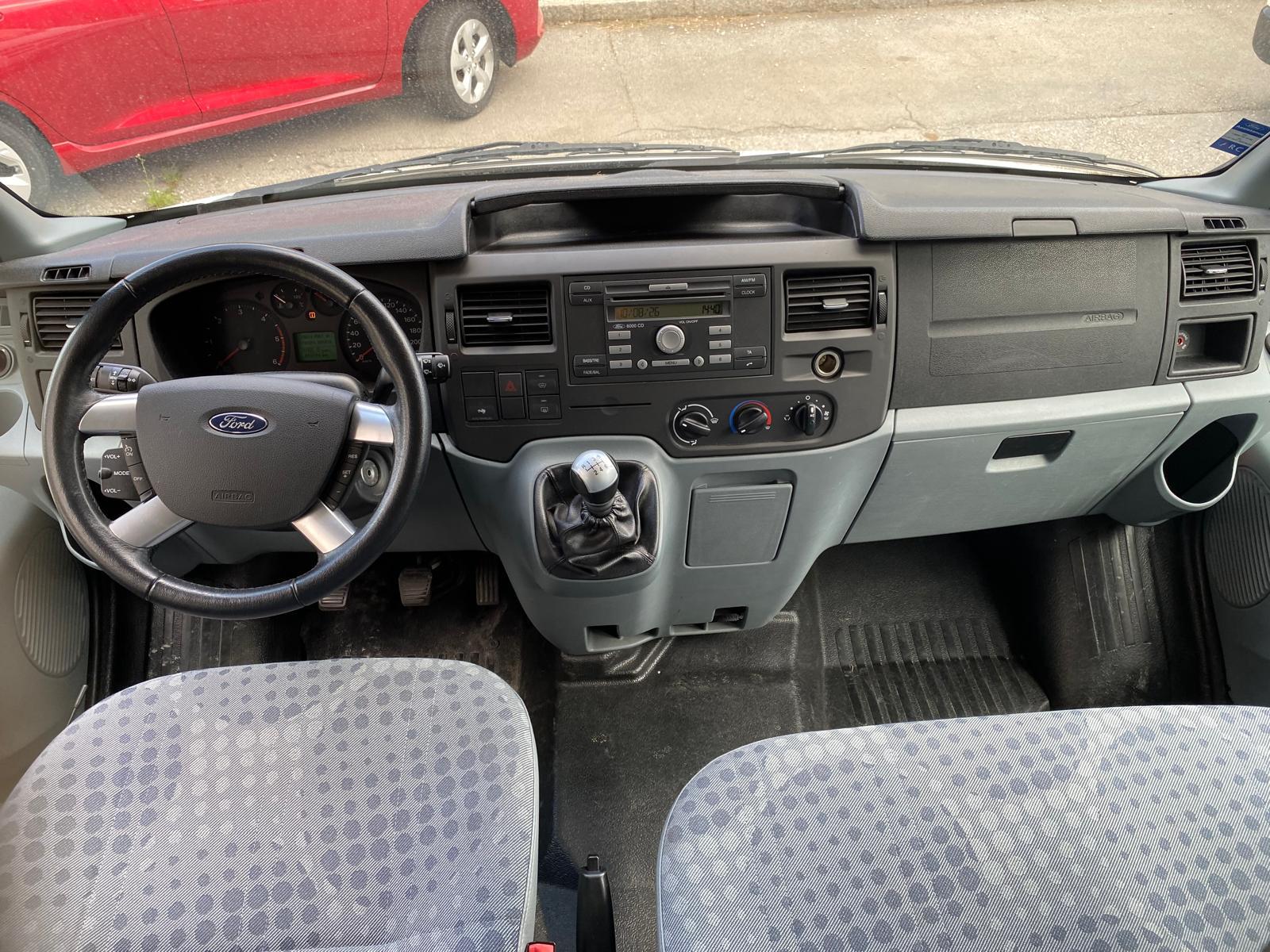 FORD Transit Kombi 330 S 2.4 TDCi 140 Trend 4x4-image-6