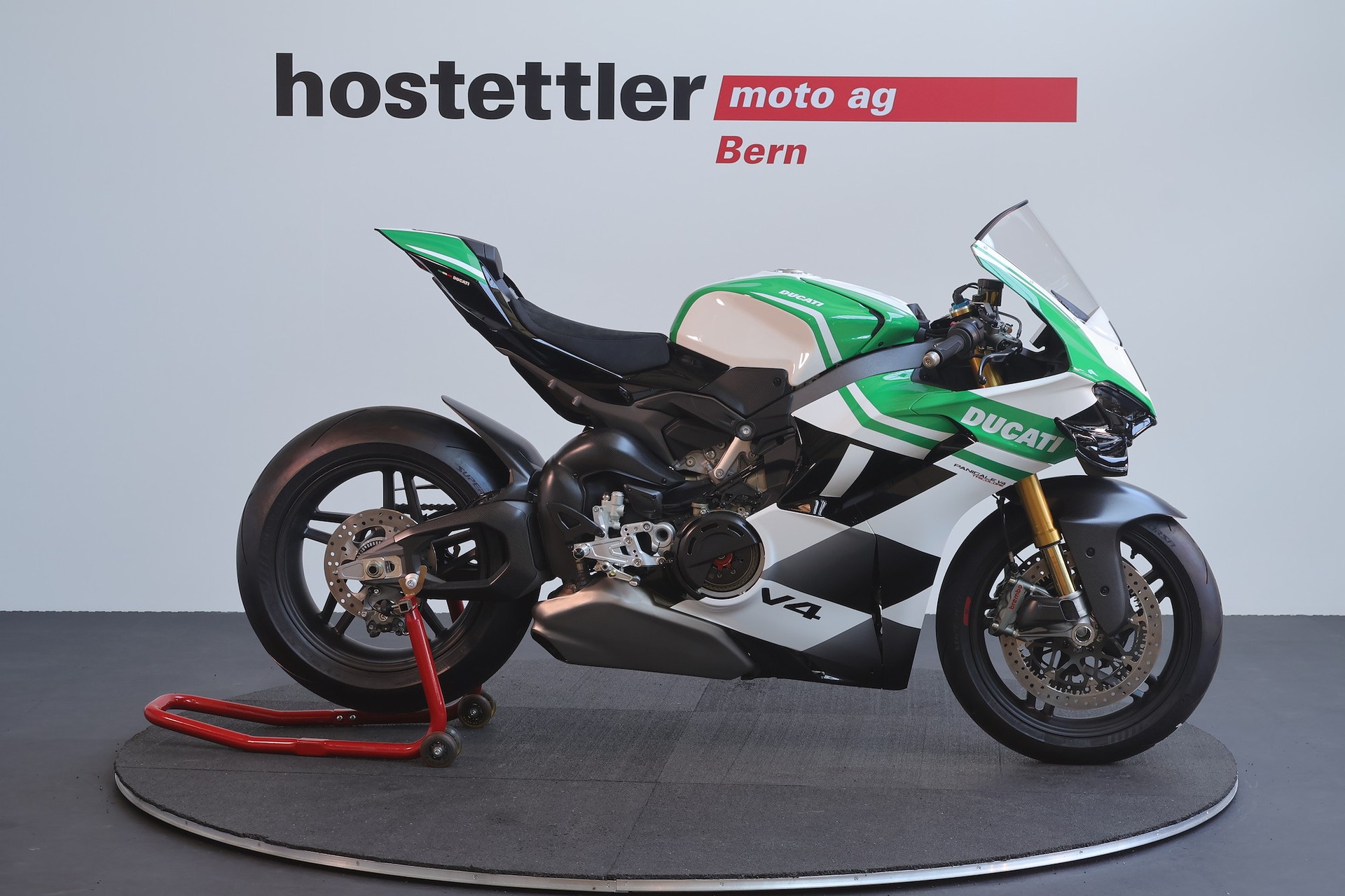 DUCATI Panigale V4 Tricolore Nr. 273/1000 Limited Edition-showroom-element-1