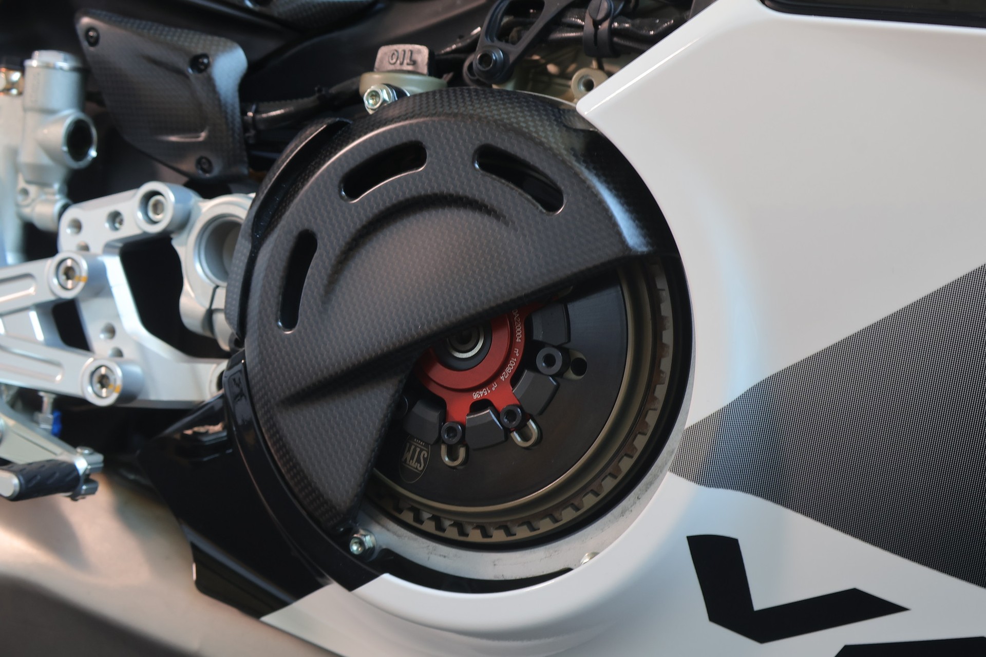 DUCATI Panigale V4 Tricolore Nr. 273/1000 Limited Edition-image-9