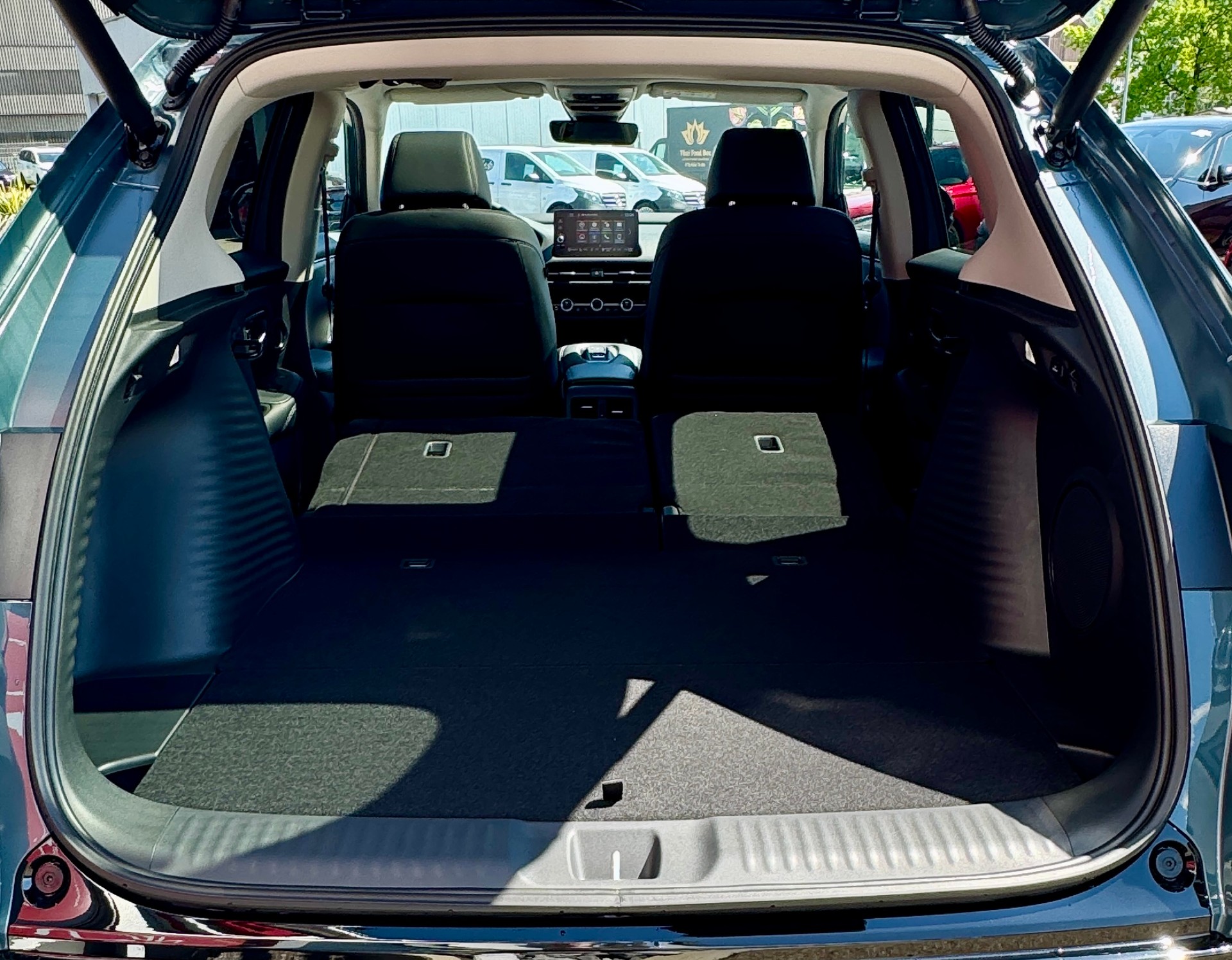 HONDA ZR-V 2.0i MMD Hybrid Advance Automatic Modell 2027 1.9% Leasing Aktion unschlagbar mit 8 Jahren Garantie-image-7