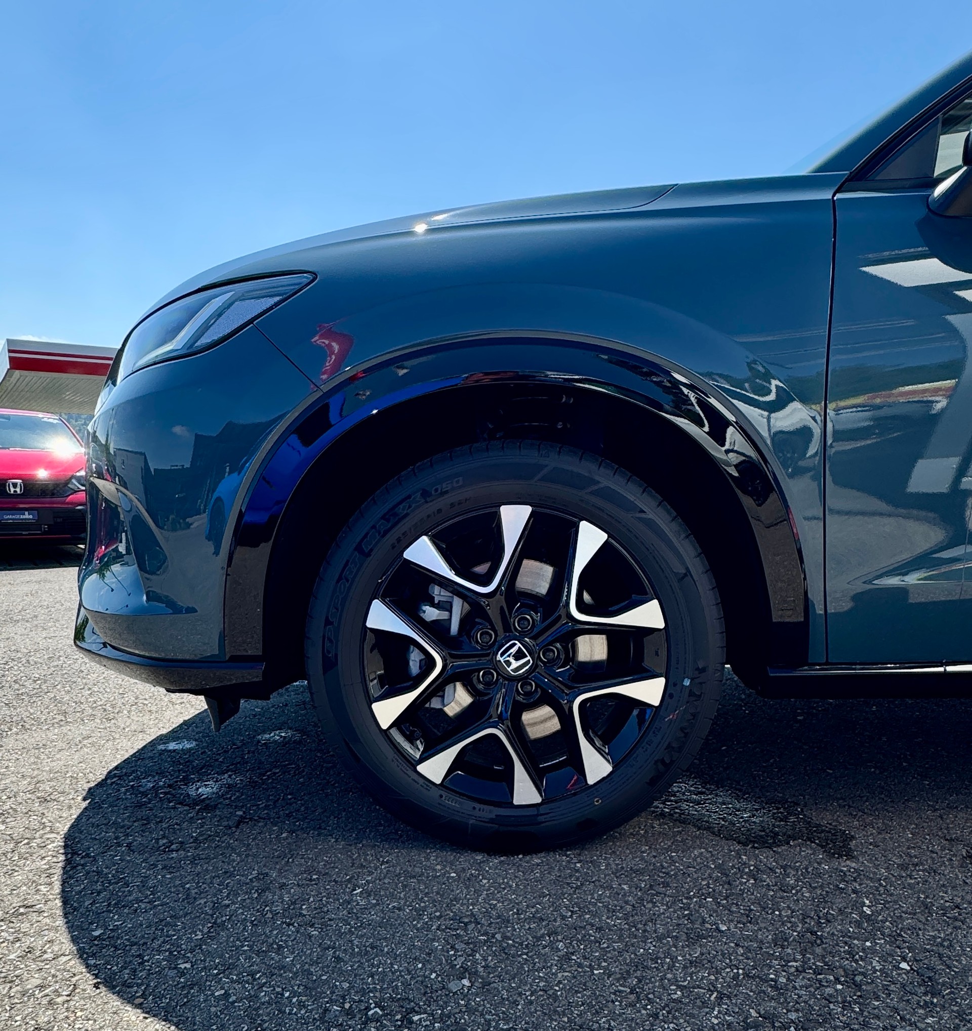 HONDA ZR-V 2.0i MMD Hybrid Advance Automatic Modell 2027 1.9% Leasing Aktion unschlagbar mit 8 Jahren Garantie-showroom-element-1