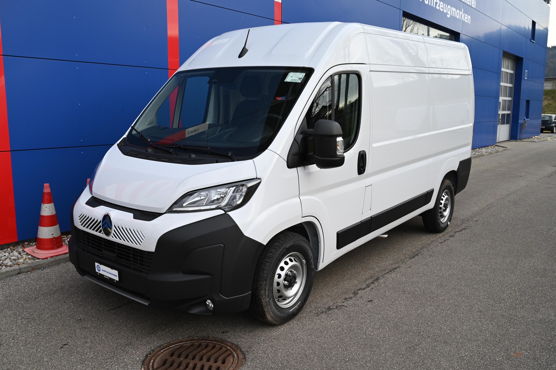 CITROEN Jumper Kaw. 35 L2H2 2.2 BlueHDi 140 S/S - AUTOMAT