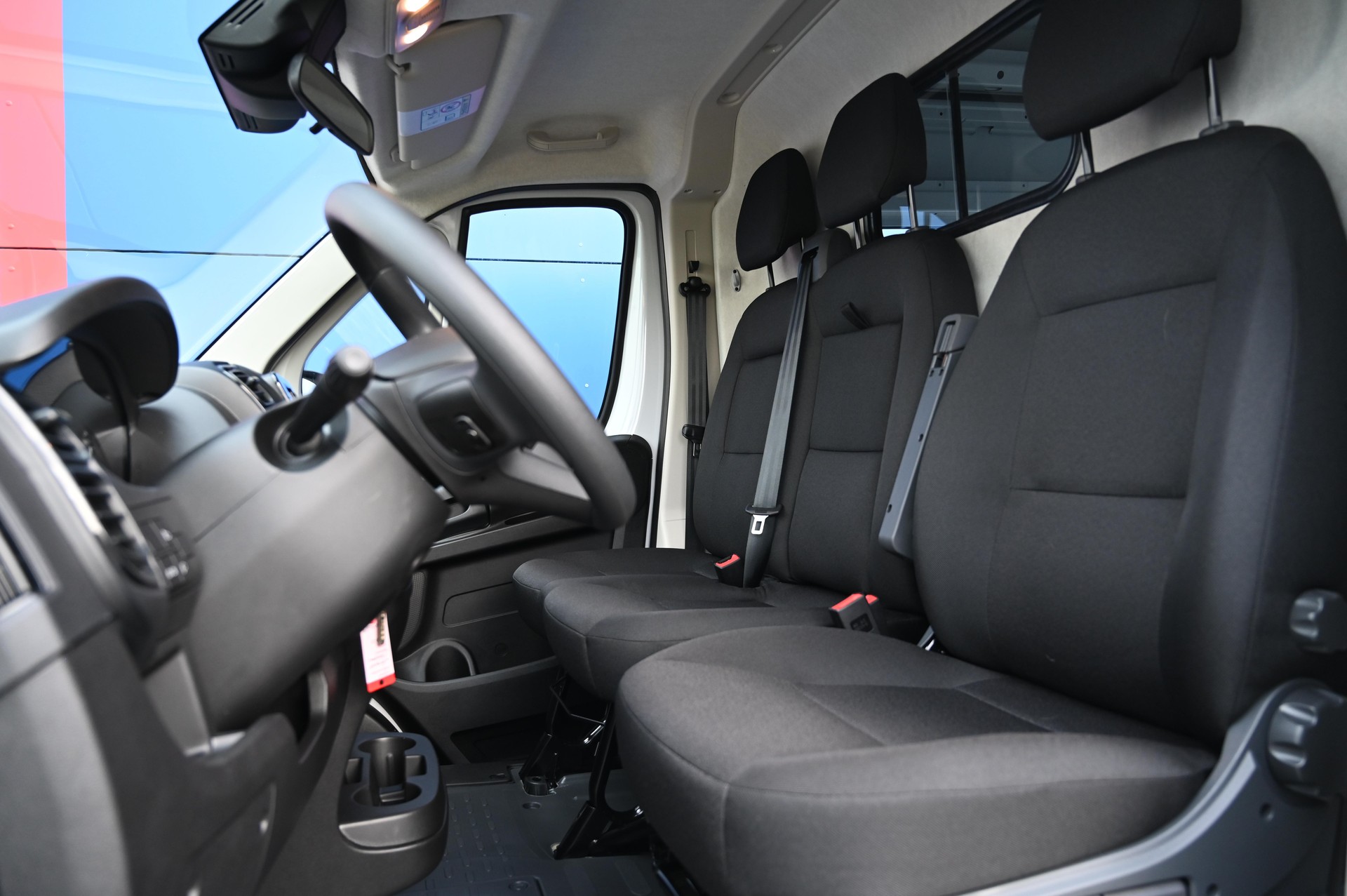 CITROEN Jumper Kaw. 35 L2H2 2.2 BlueHDi 140 S/S - AUTOMAT-showroom-element-3
