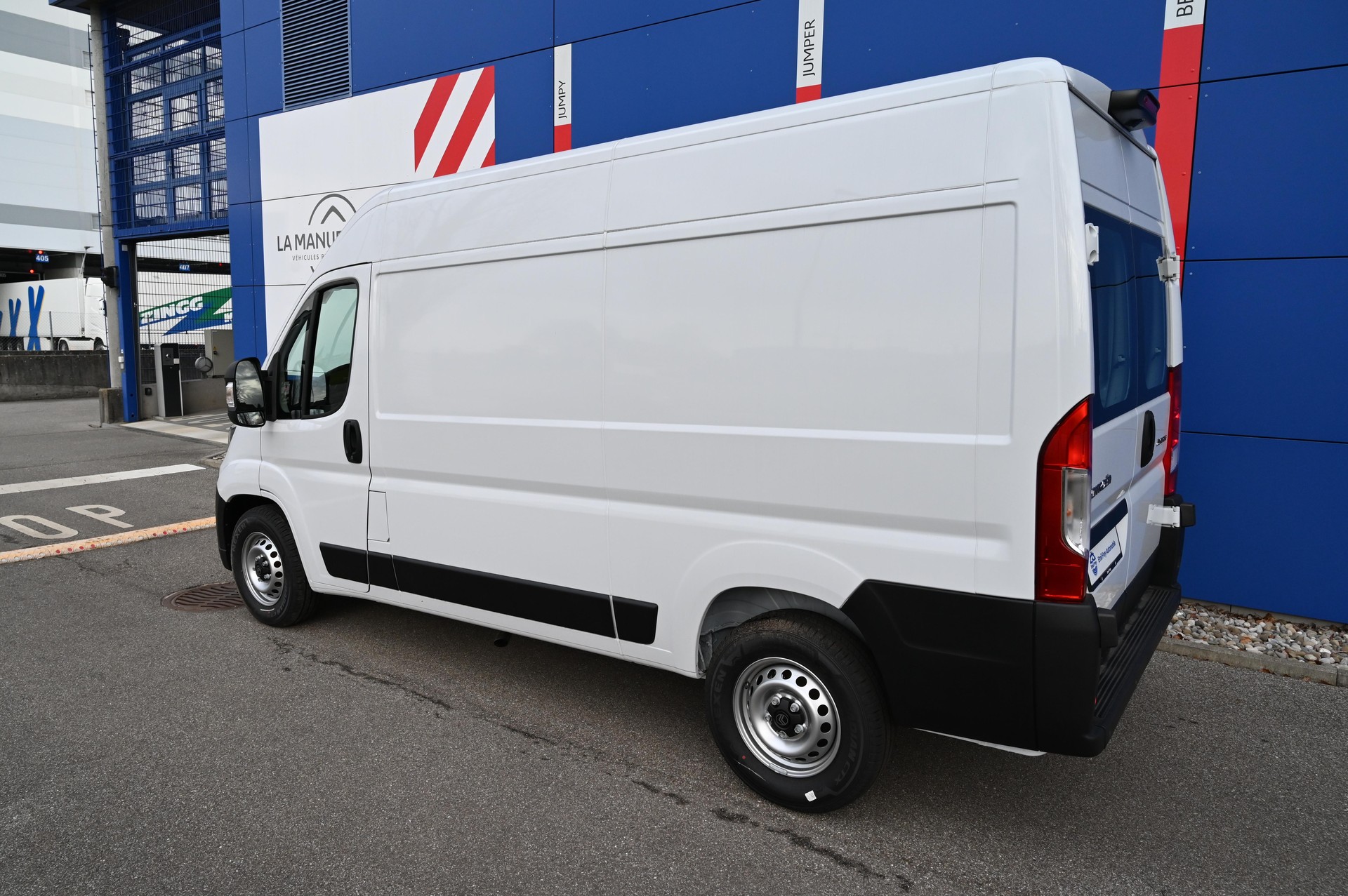 CITROEN Jumper Kaw. 35 L2H2 2.2 BlueHDi 140 S/S - AUTOMAT-showroom-element-2
