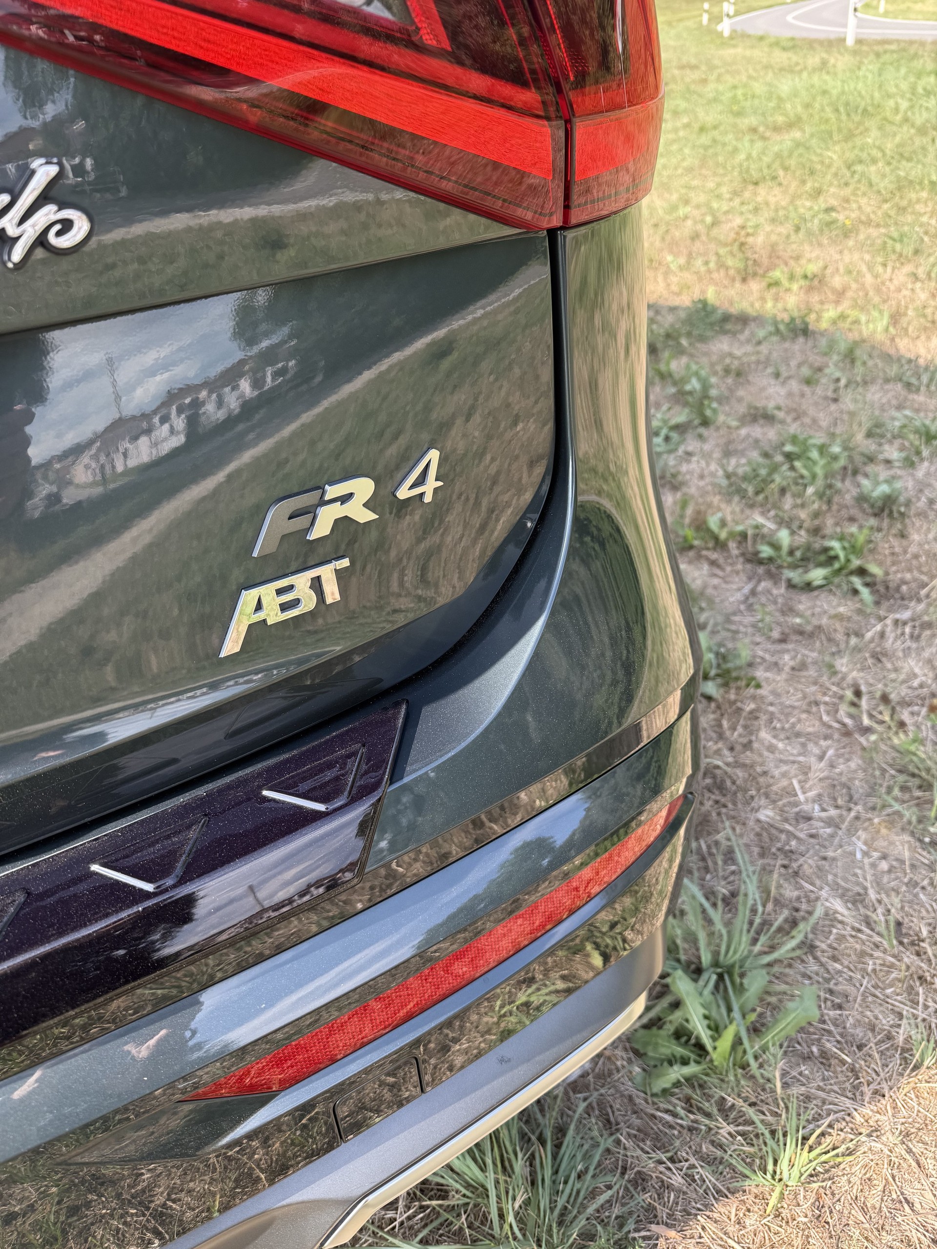 SEAT 2.0 TSI Hola FR 4Drive DSG-image-3