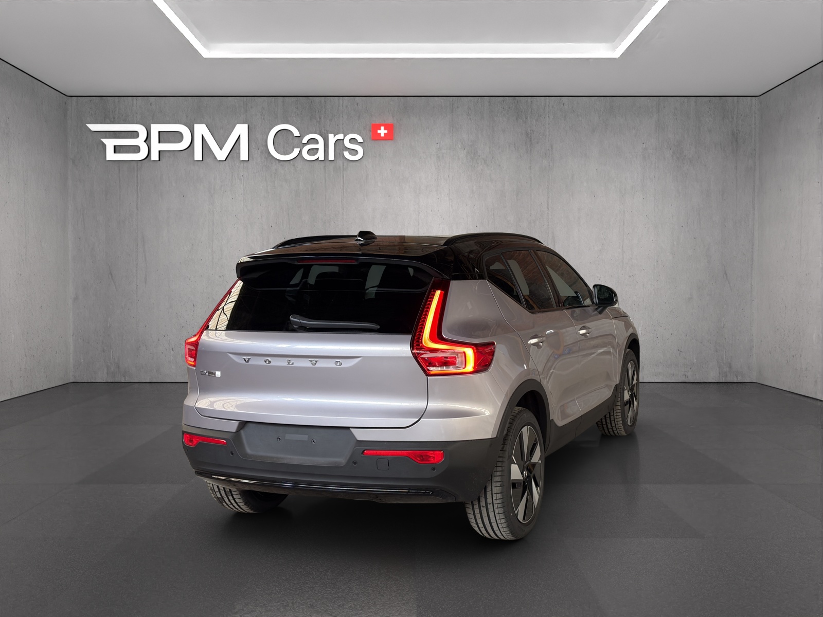 VOLVO EX40 82kWh Twin Motor Performance AWD Ultra-showroom-element-3