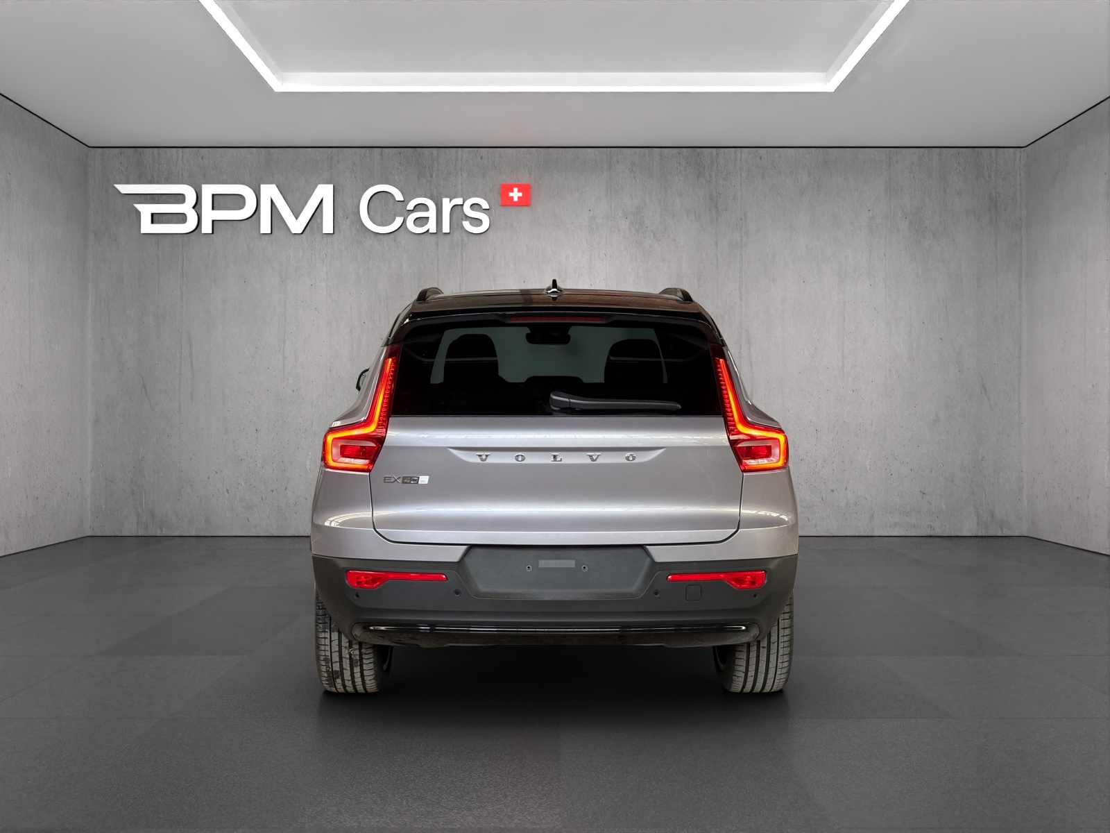 VOLVO EX40 82kWh Twin Motor Performance AWD Ultra-image-4