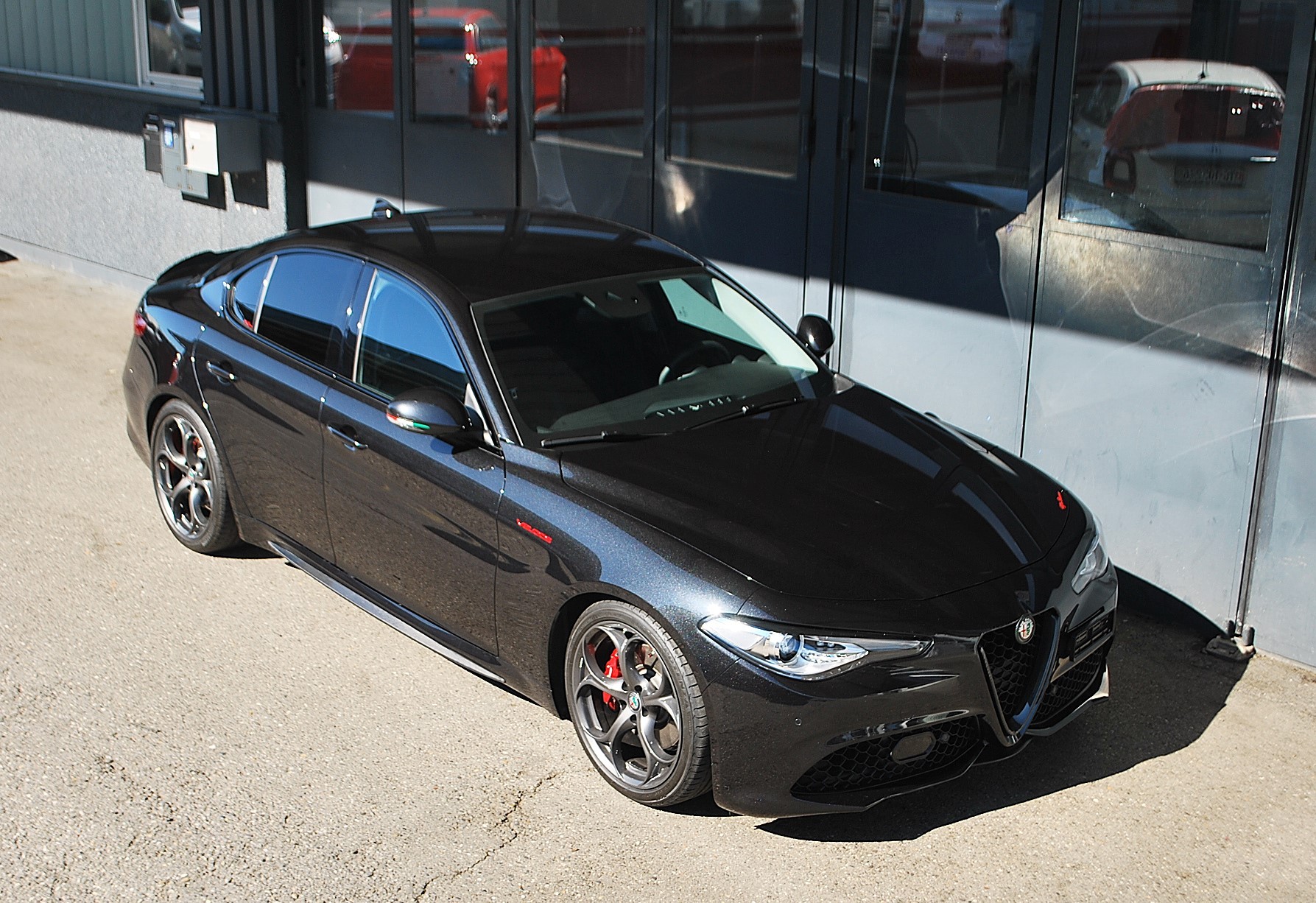 ALFA ROMEO Giulia 2.0 Veloce Q4 Automatic-image-5