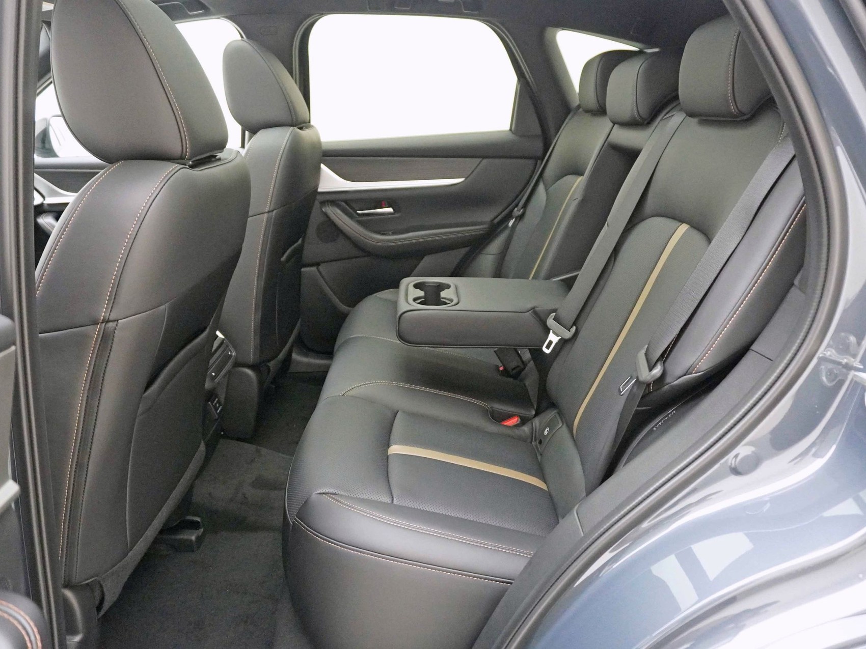 MAZDA CX-60 2.5 PHEV Homura Plus-image-17