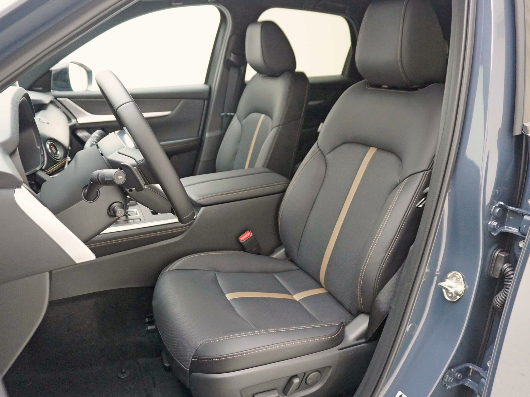 MAZDA CX-60 2.5 PHEV Homura Plus-image-6