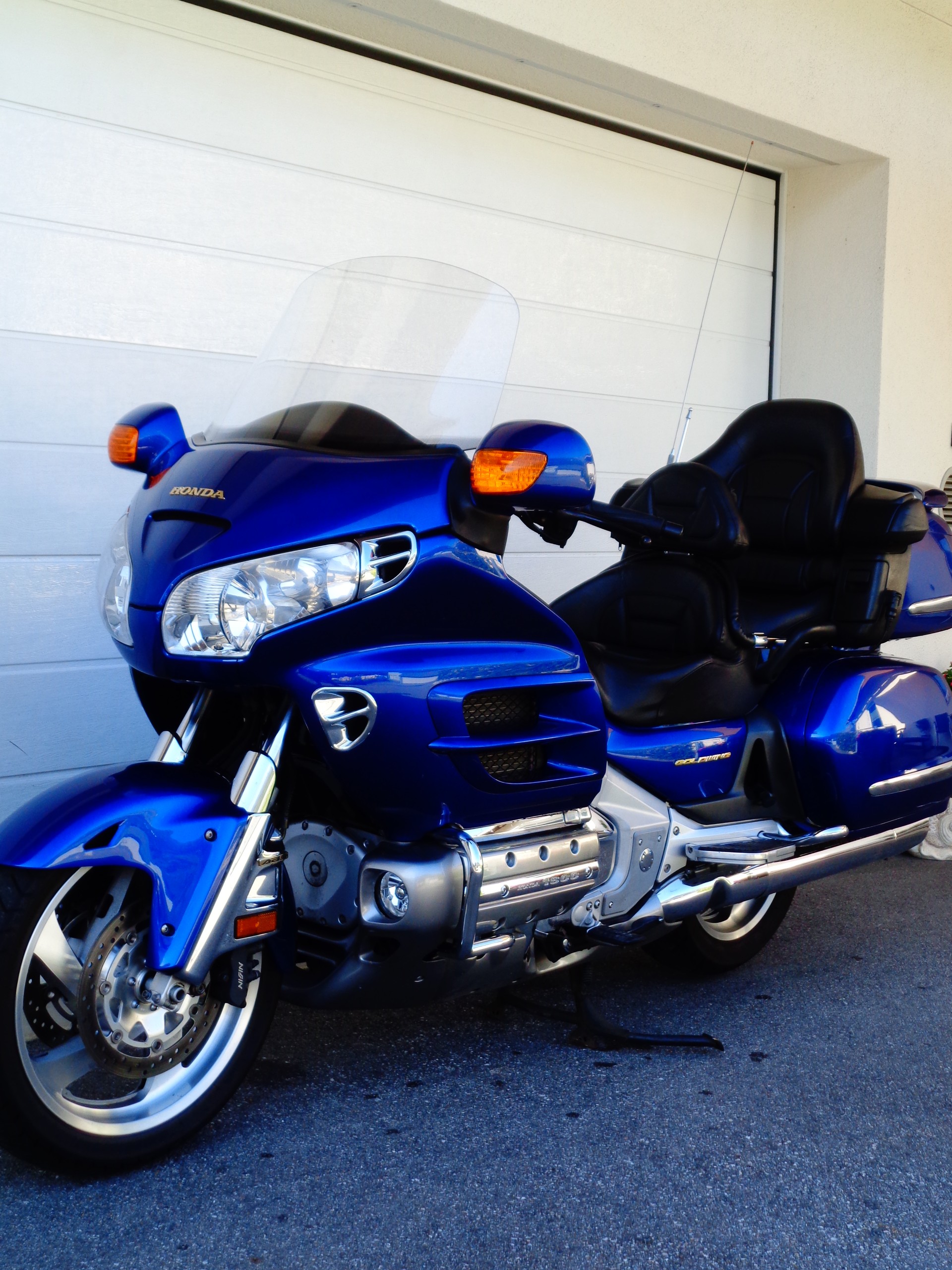 HONDA GL 1800 A Goldwing-image-9