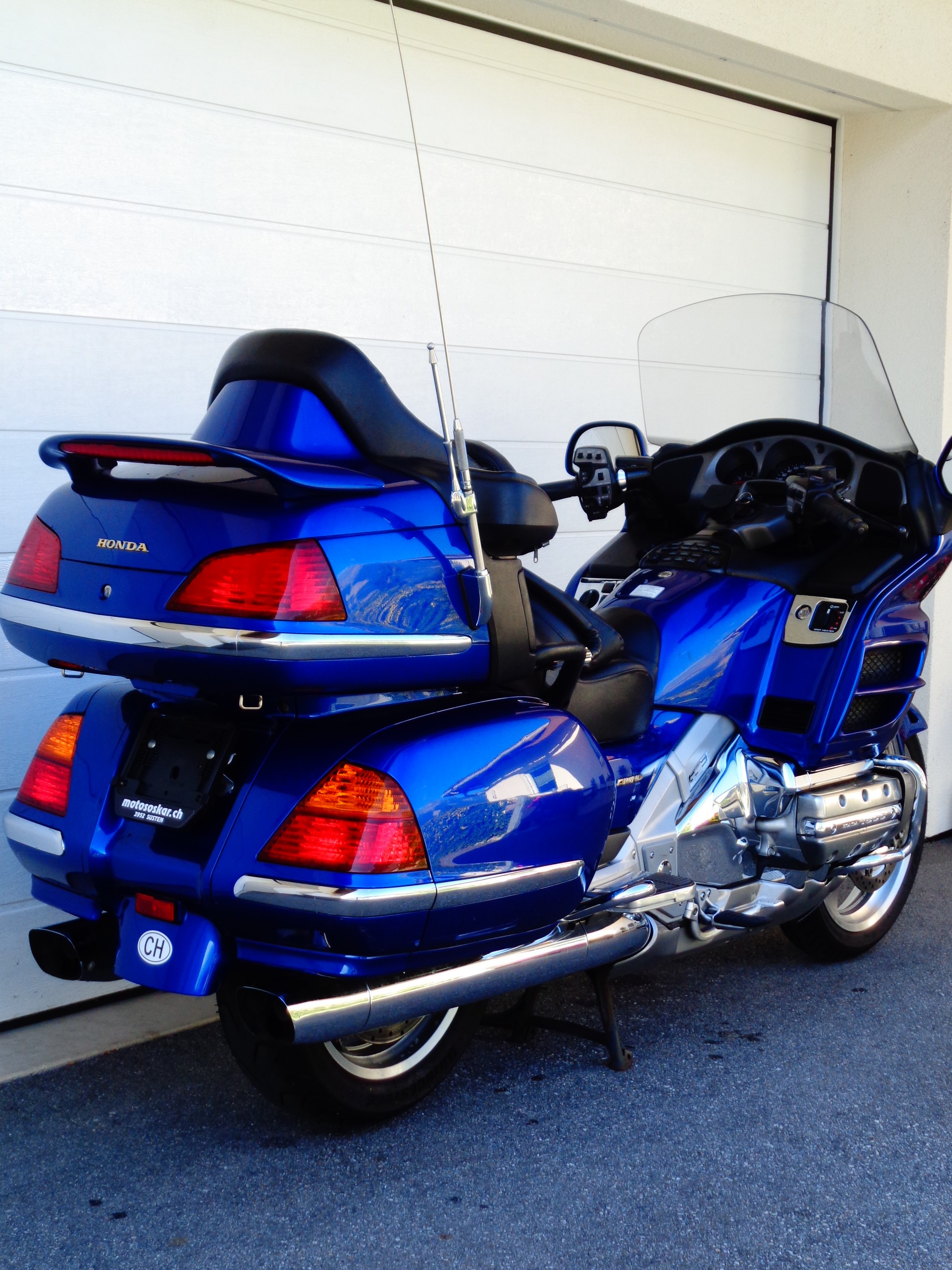 HONDA GL 1800 A Goldwing-image-4