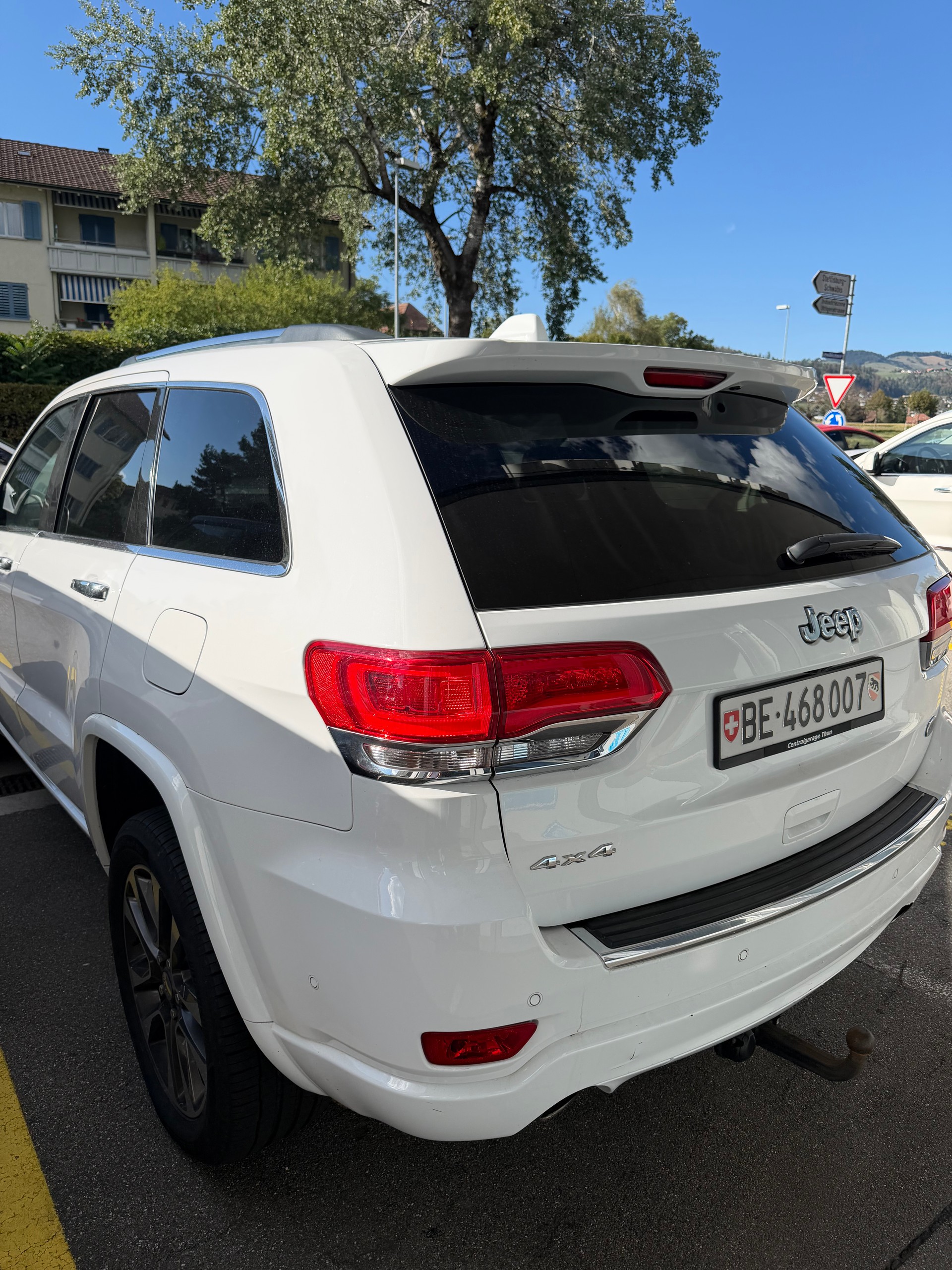 JEEP 3.0 CRD 250 Overland-image-2