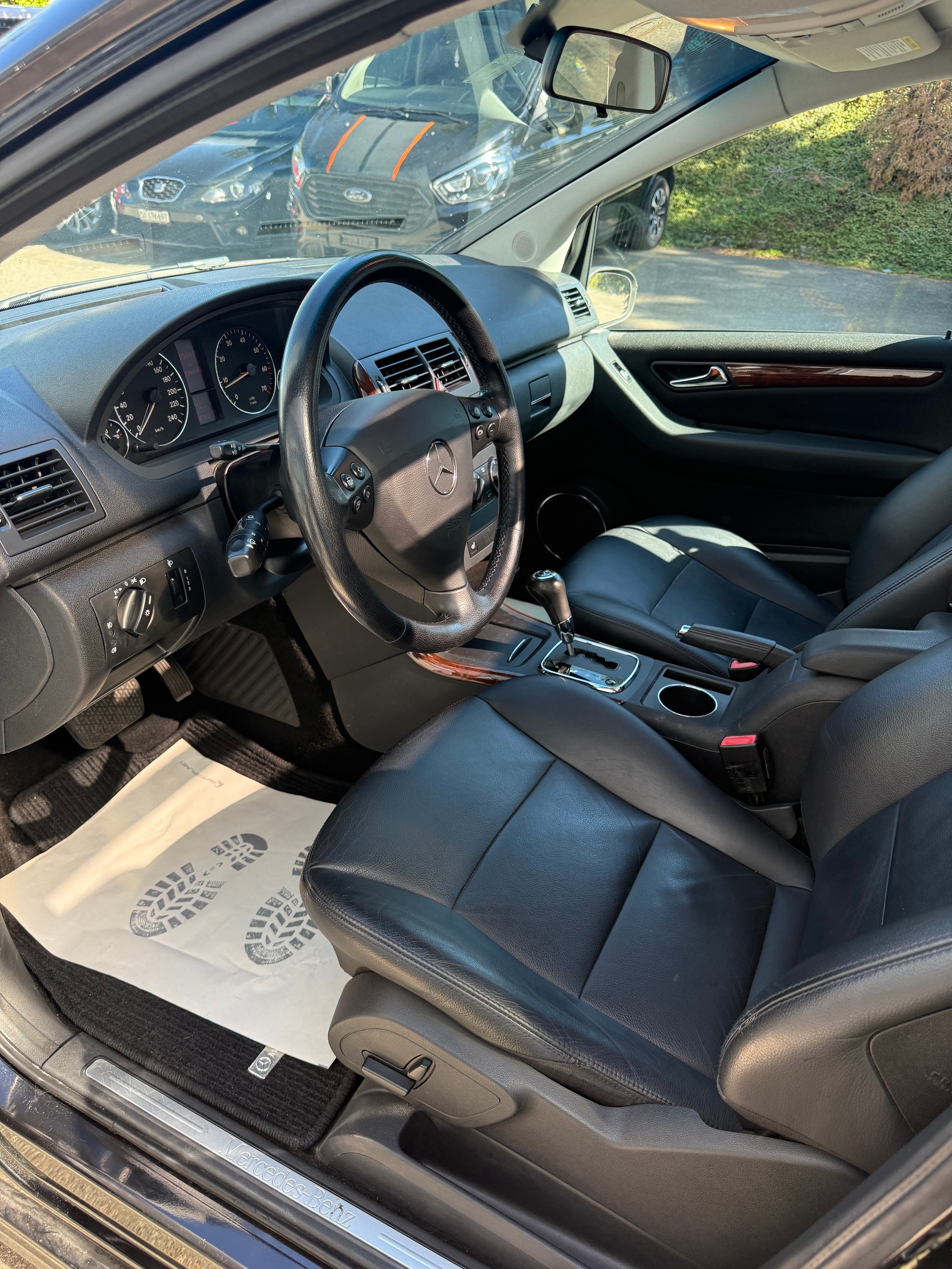 MERCEDES-BENZ A 170 Elégance-image-11