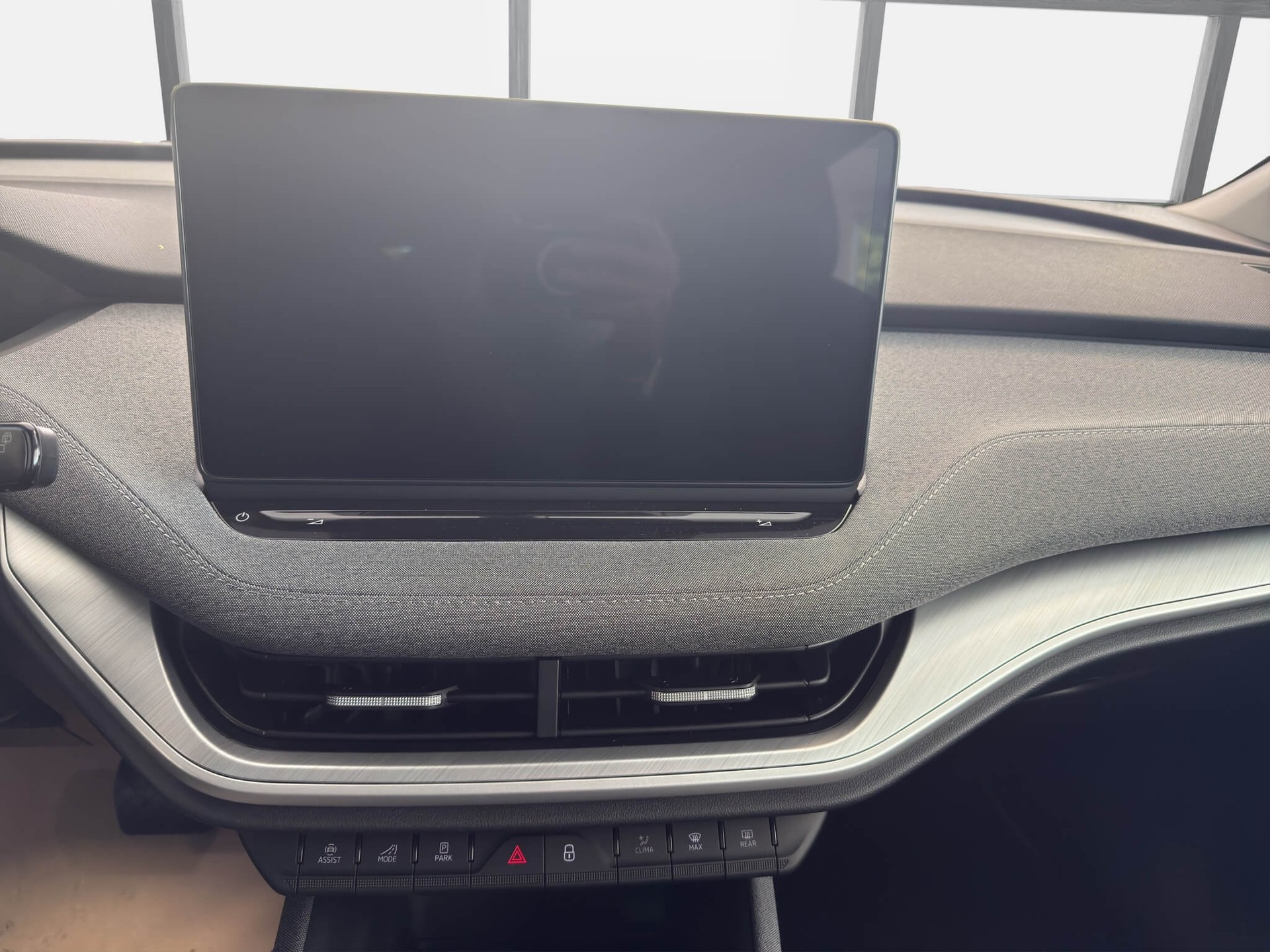 SKODA Enyaq 85x Dynamic 4x4-image-10