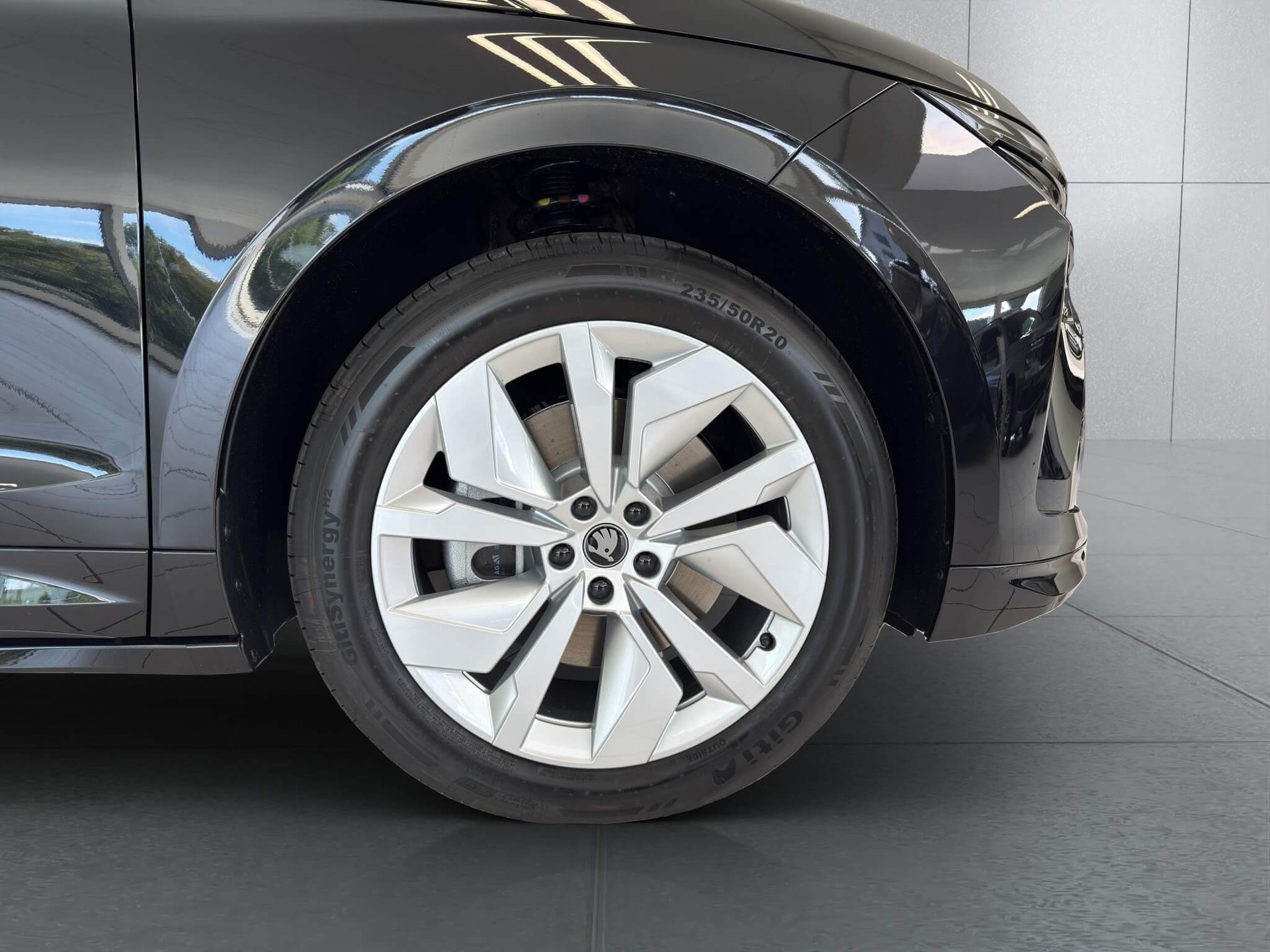 SKODA Enyaq 85x Dynamic 4x4-image-7