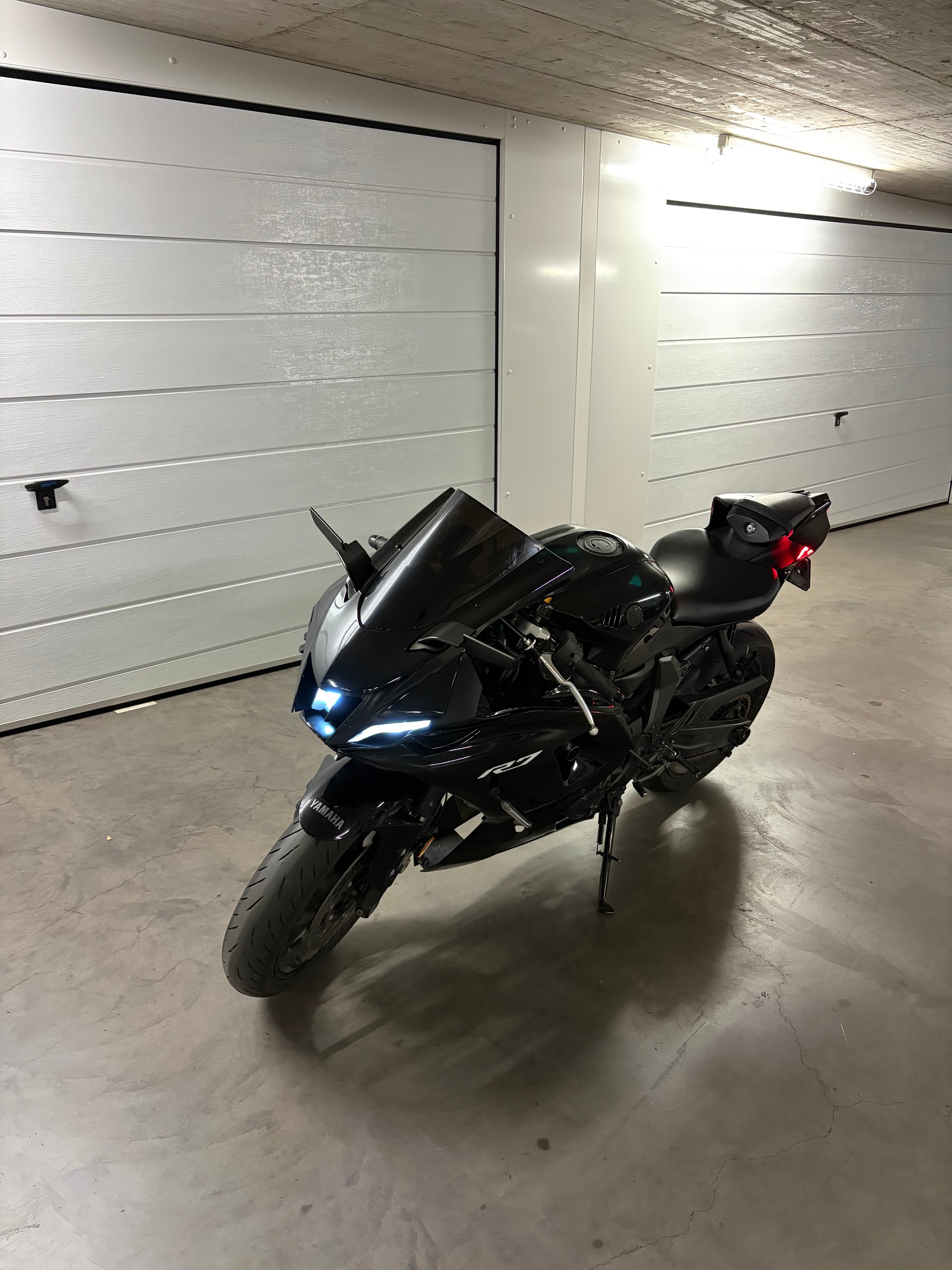 YAMAHA YZF-R7 (35kW)-image-5