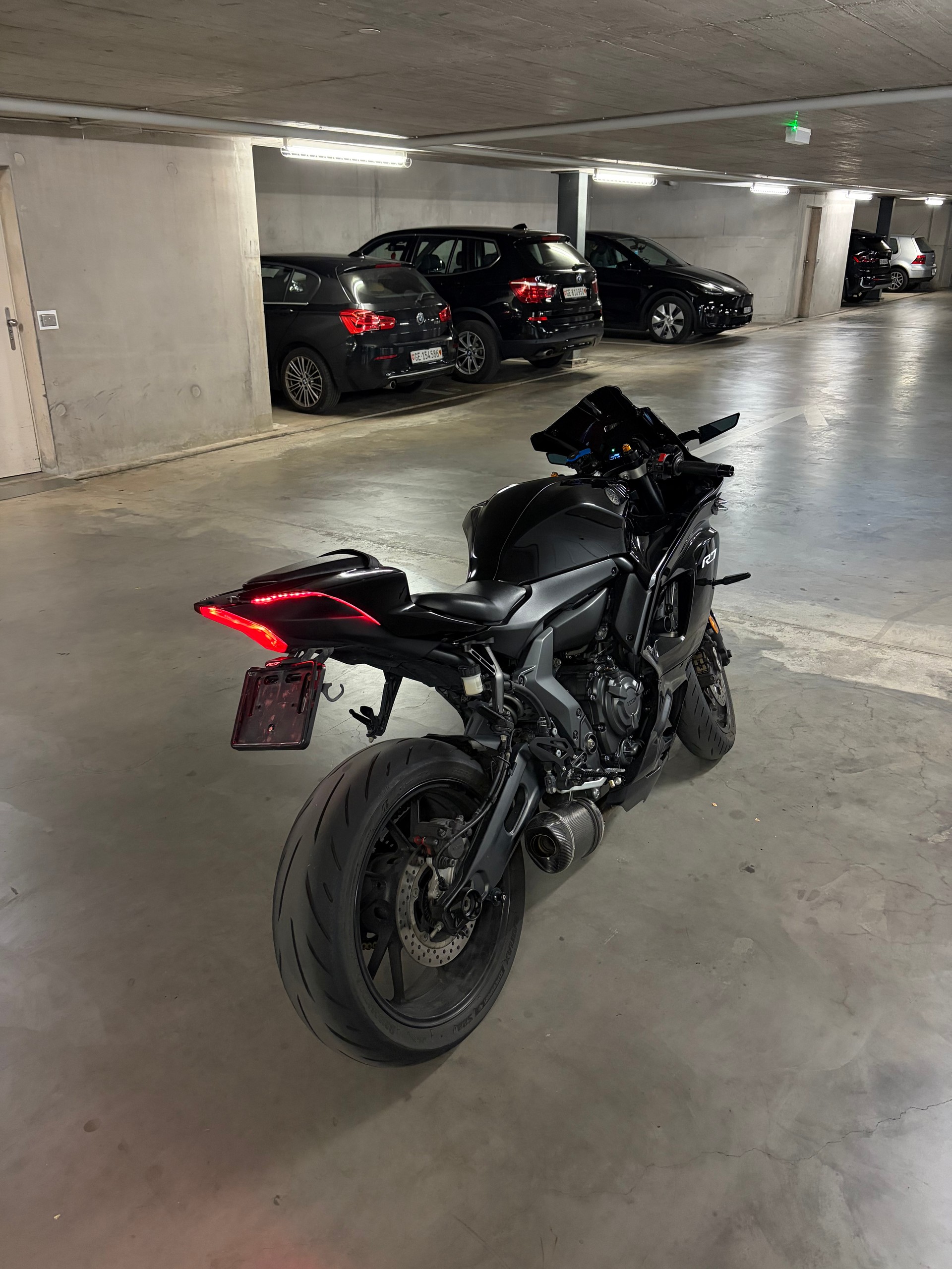 YAMAHA YZF-R7 (35kW)-image-1