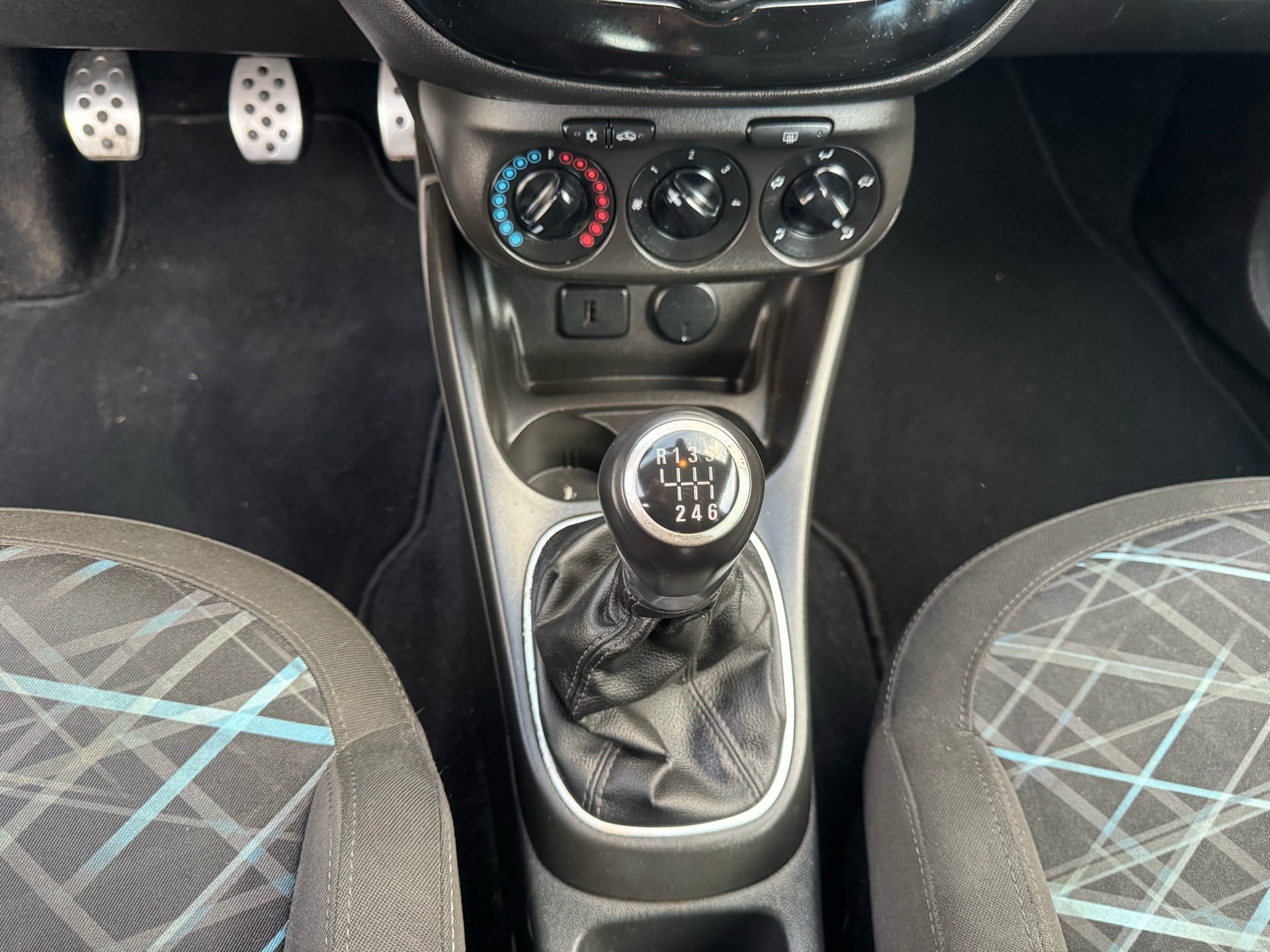 OPEL Corsa 1.0 T EcoFLEX Color Edition-image-18