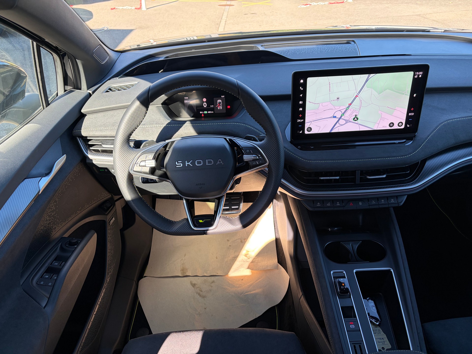 SKODA Elroq RS 4x4-image-18