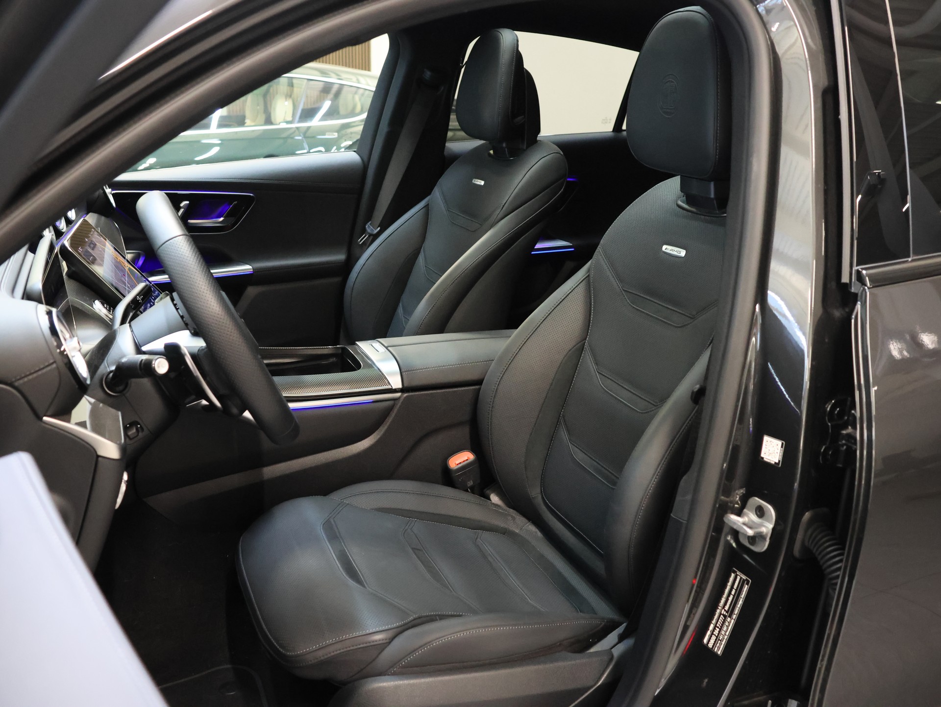 MERCEDES-BENZ GLC Coupé 43 AMG Executive Edition 4Matic 9G-Tronic *WERKSGARANTIE 2028*-image-21