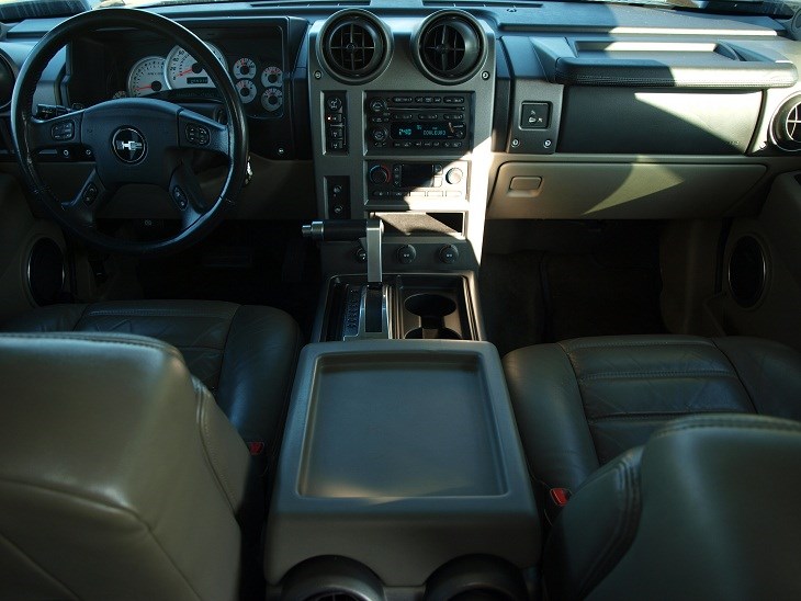 HUMMER H2 6.0 V8-image-6