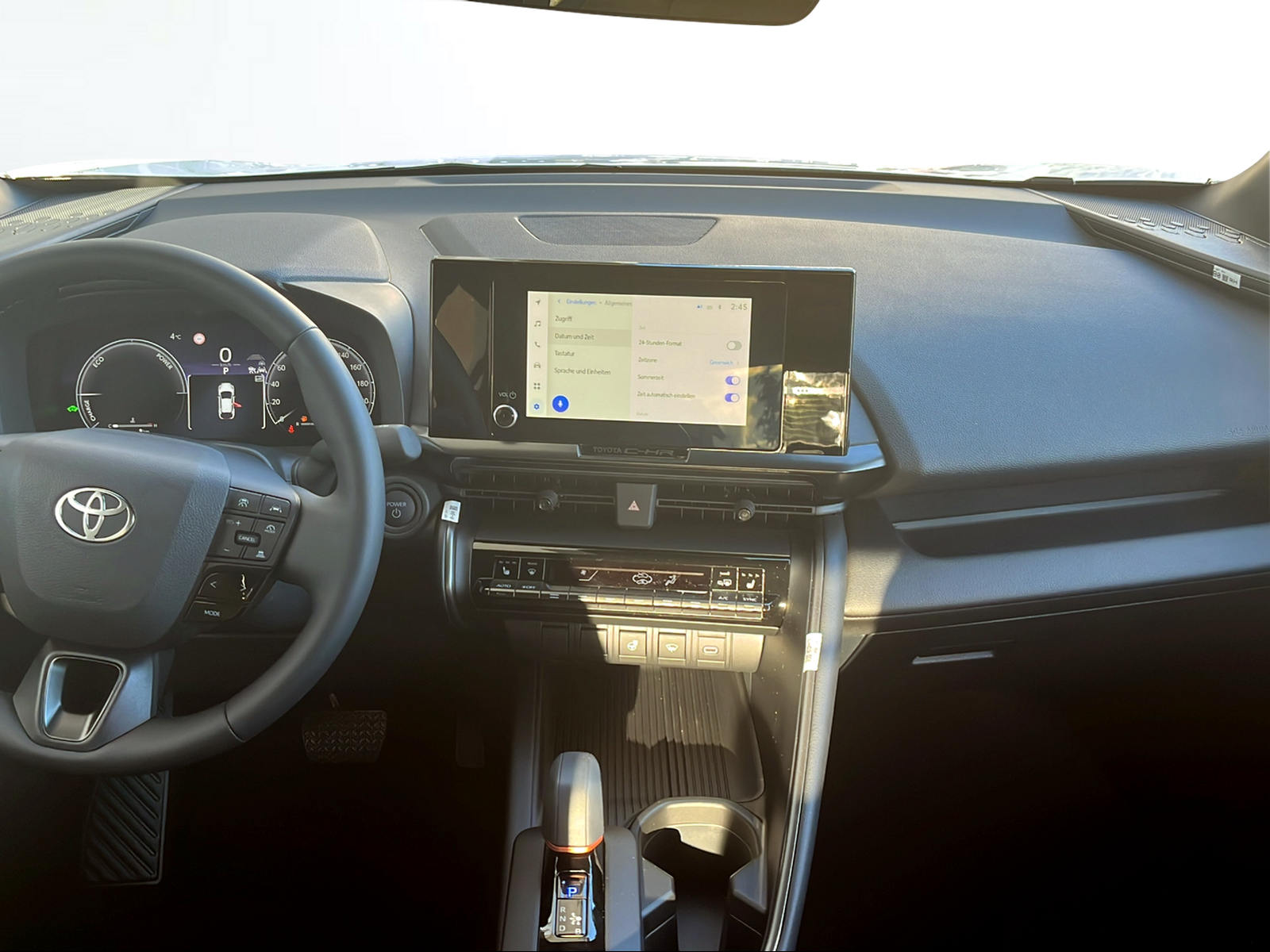 TOYOTA C-HR 1.8 HSD CVT Trend-image-8