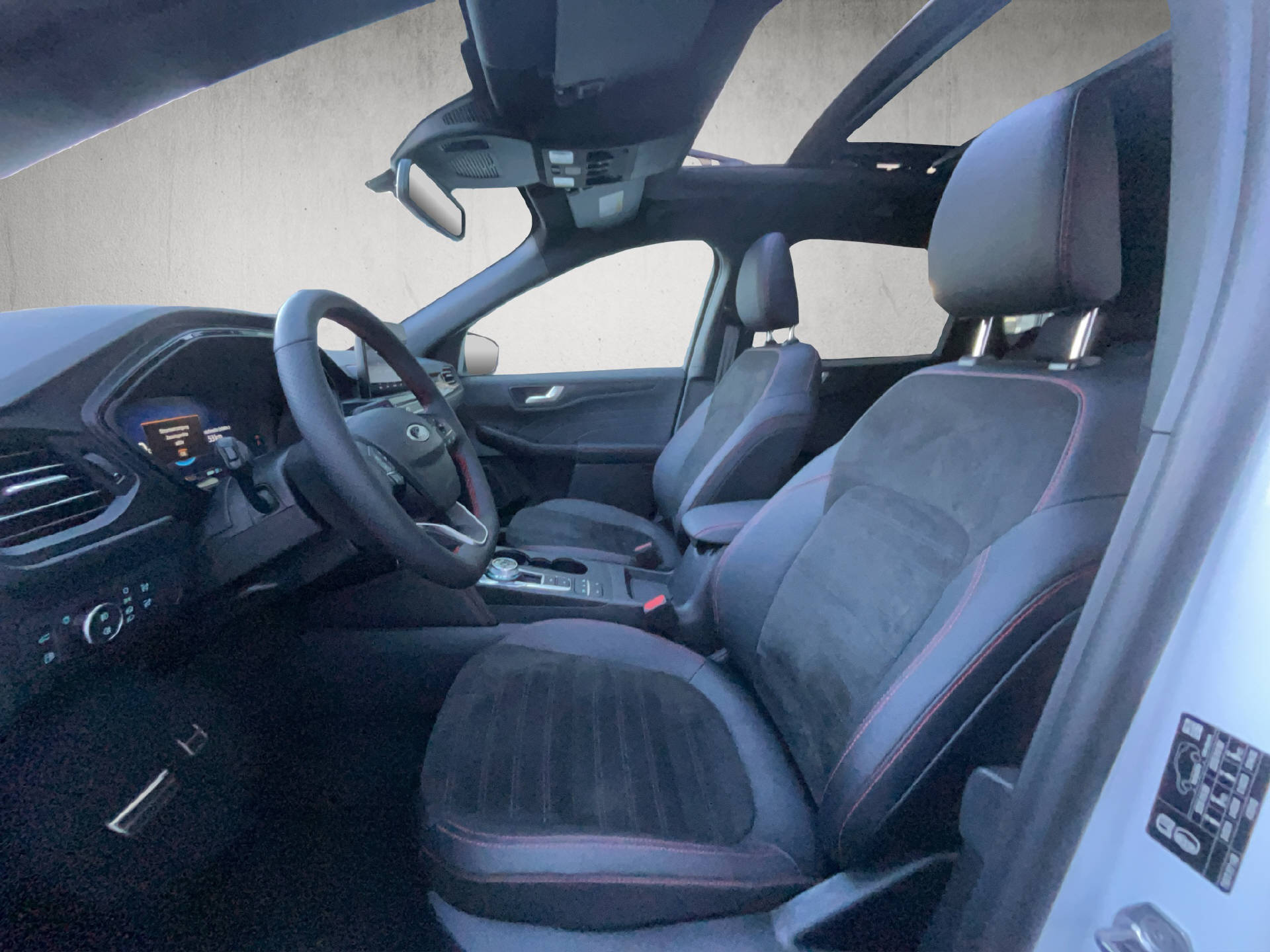 FORD Kuga 2.5 Plug-in Hybrid ST-Line X-image-9