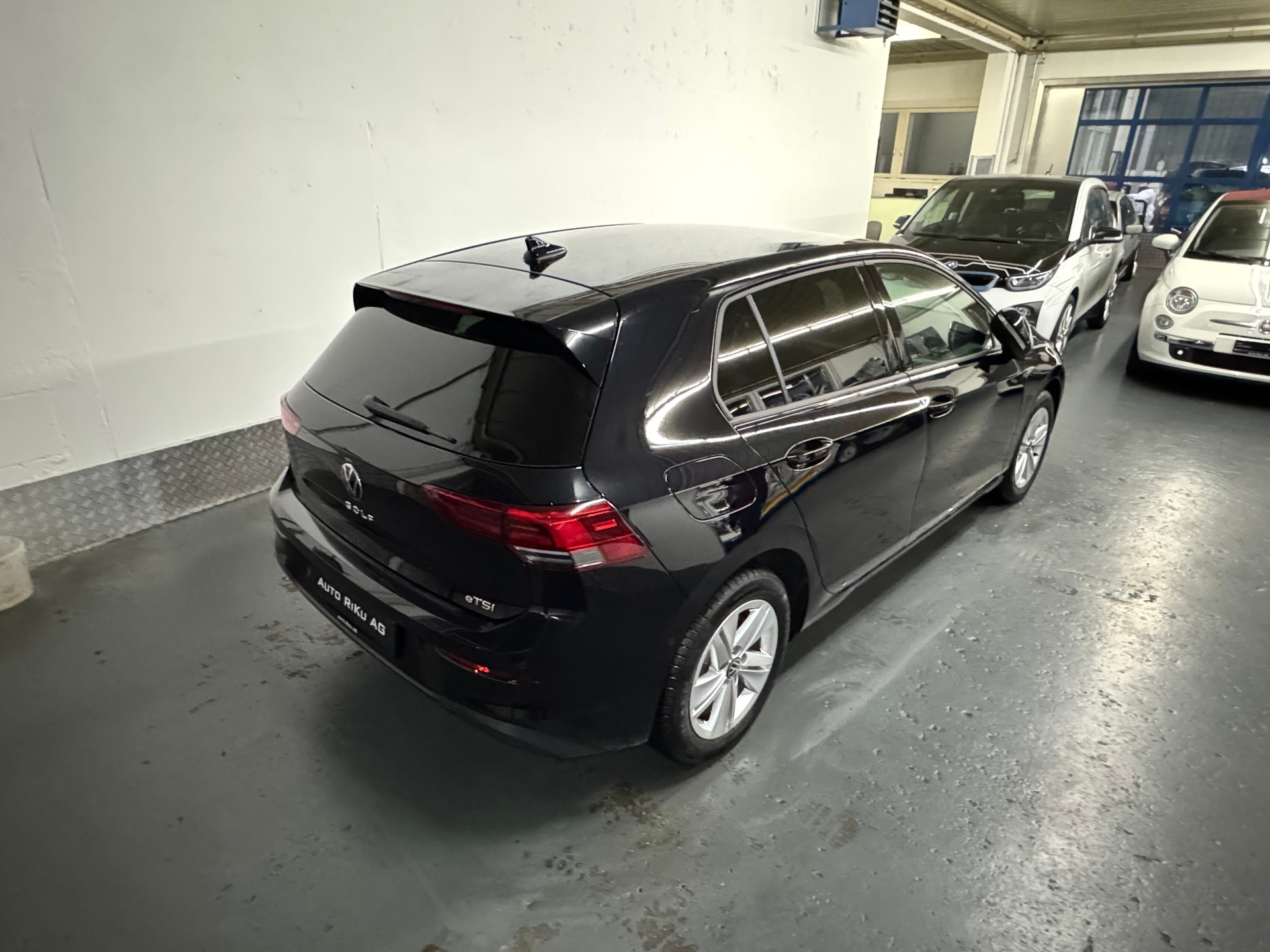 VW Golf 1.0 eTSI mHEV ACTLife DSG-image-8