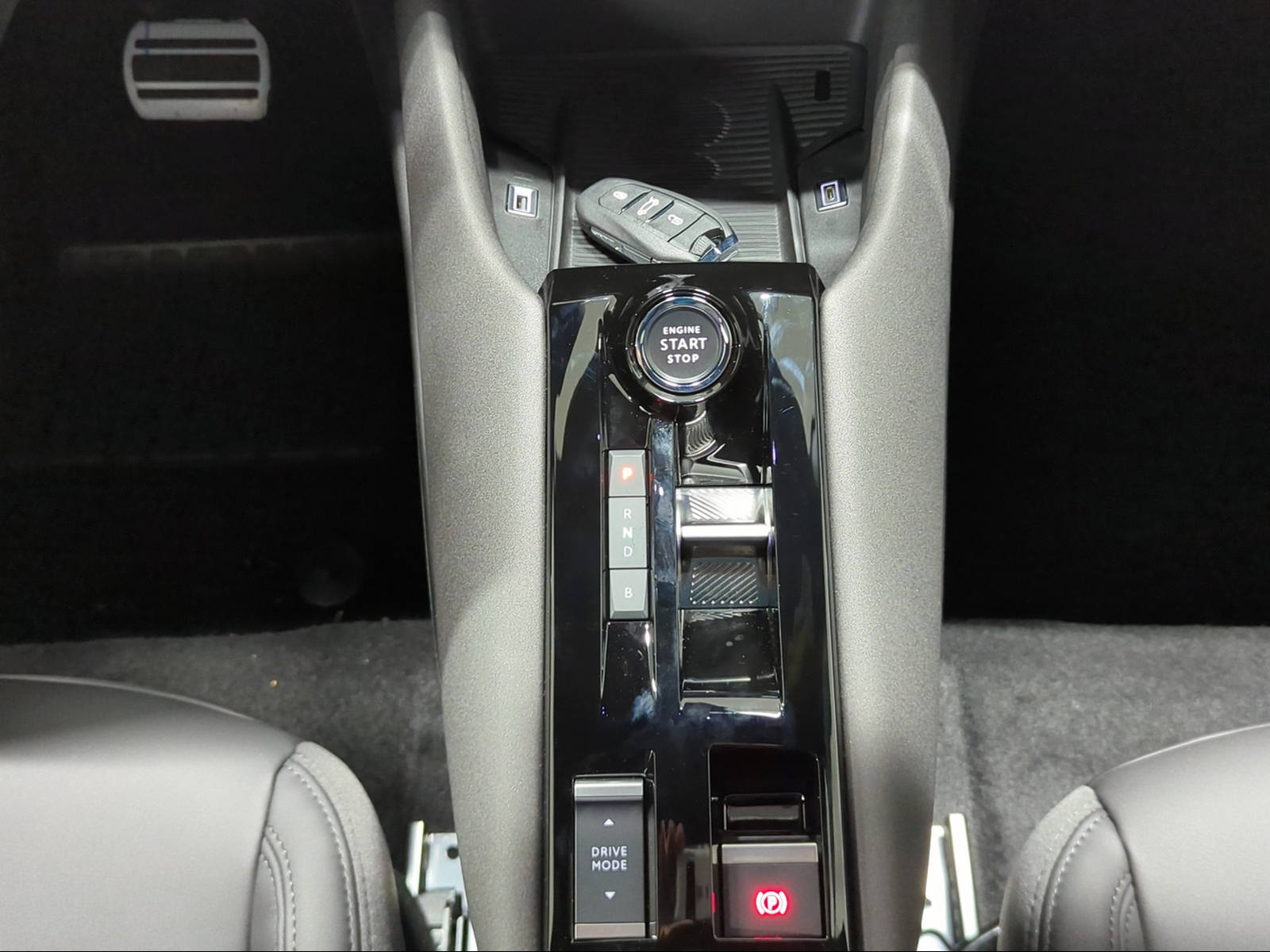 ALFA ROMEO Junior BEV Speciale Tech 156 PS-image-11