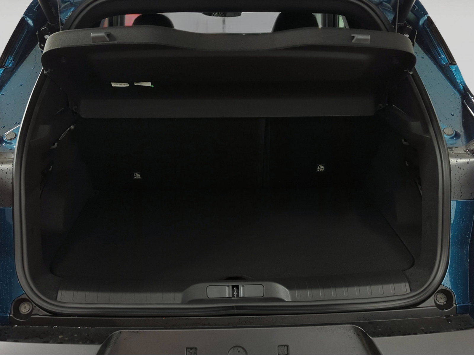 ALFA ROMEO Junior BEV Speciale Tech 156 PS-image-4
