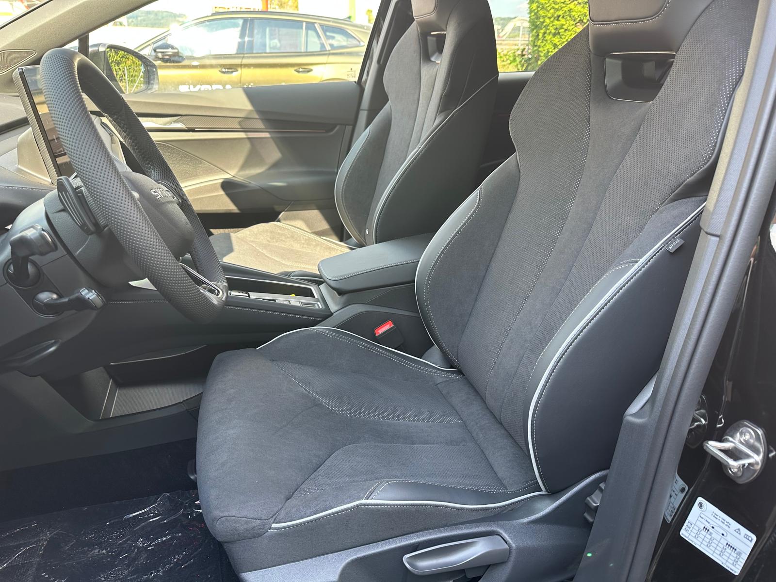 SKODA Elroq 85 Sport Line-image-11