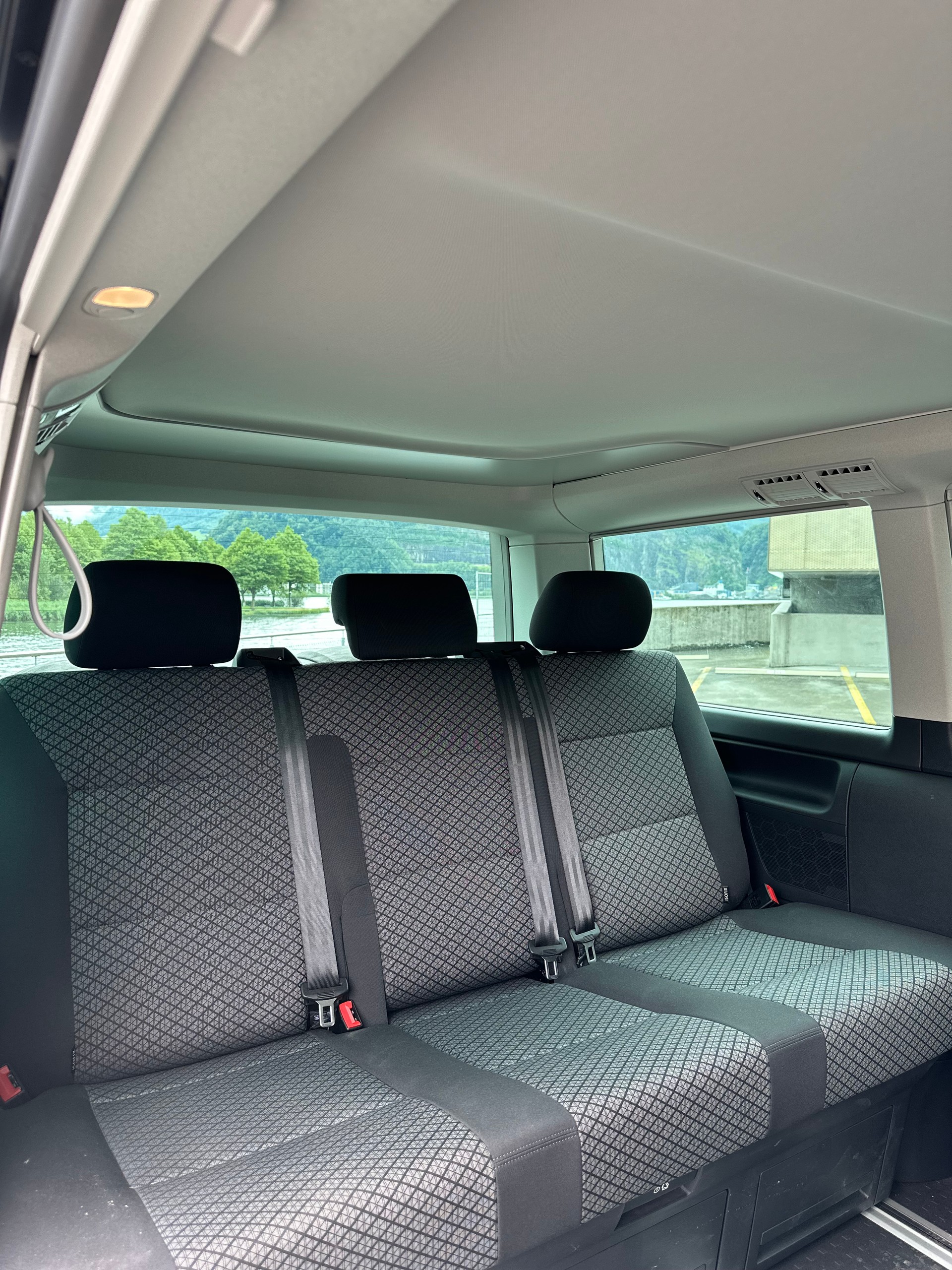VW T6.1 California 2.0 TDI Beach DSG-image-11