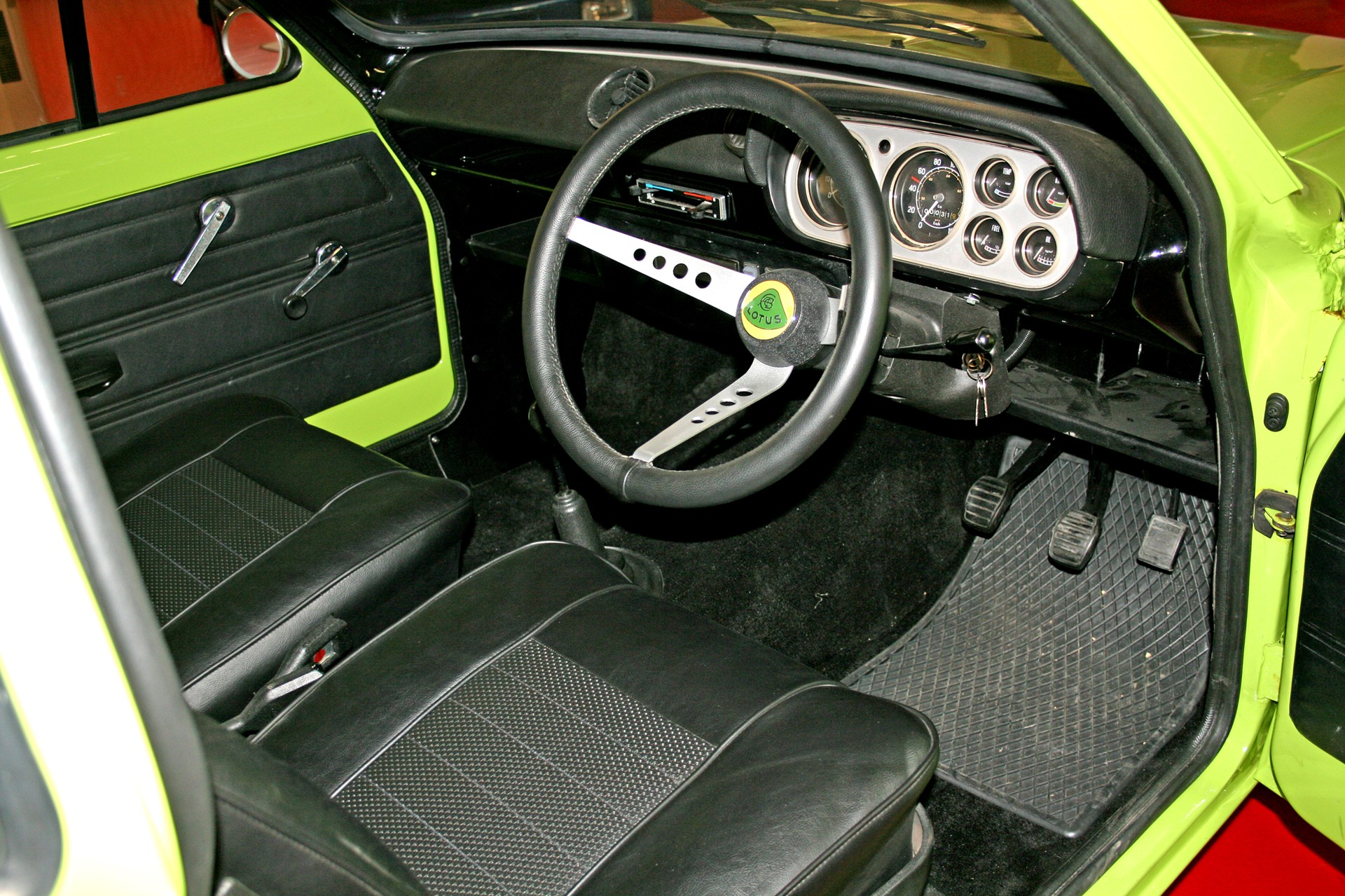 FORD TWINCAM LOTUS-image-6