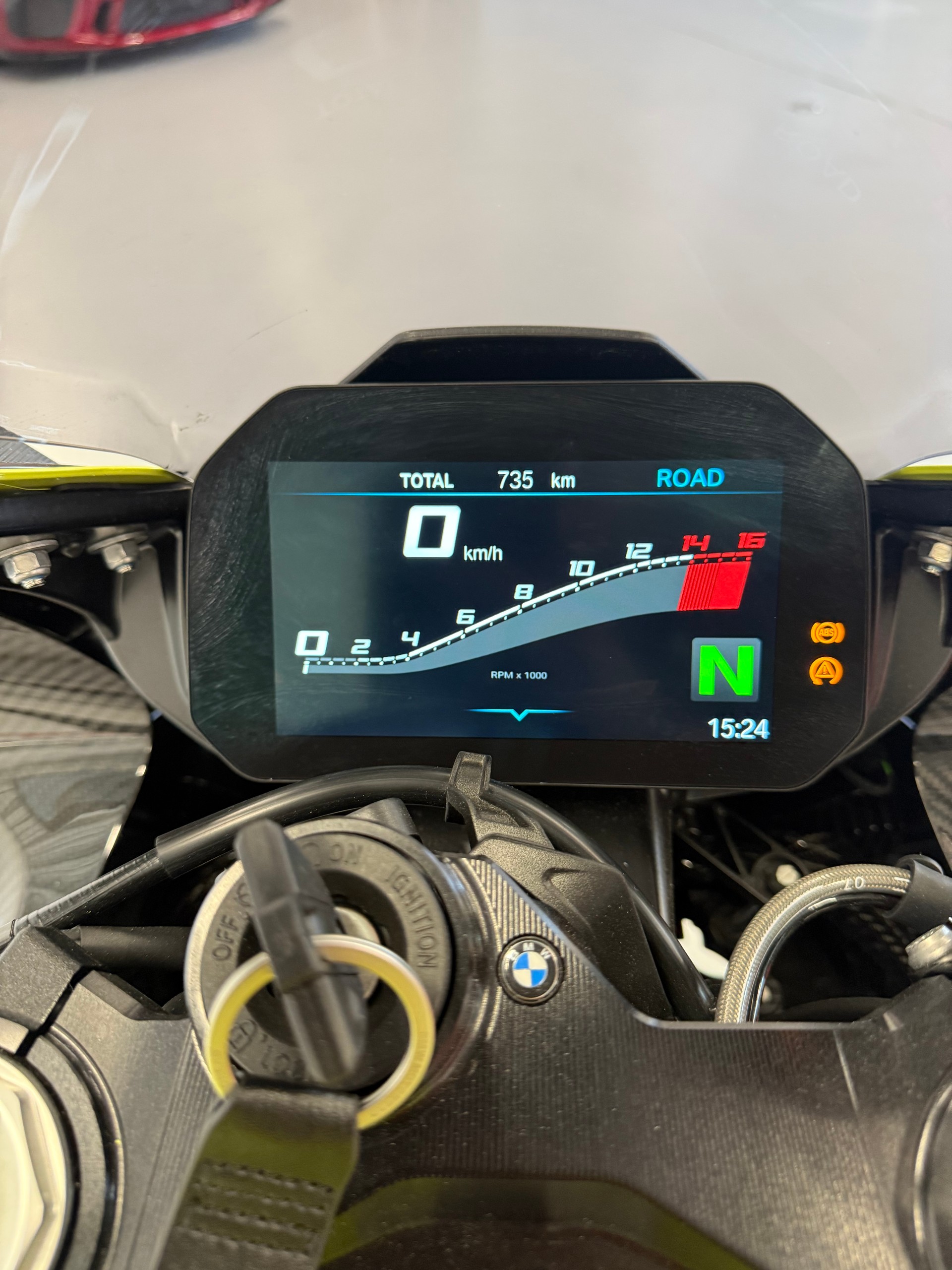 BMW M 1000 RR 50ème Anniversaire-image-9