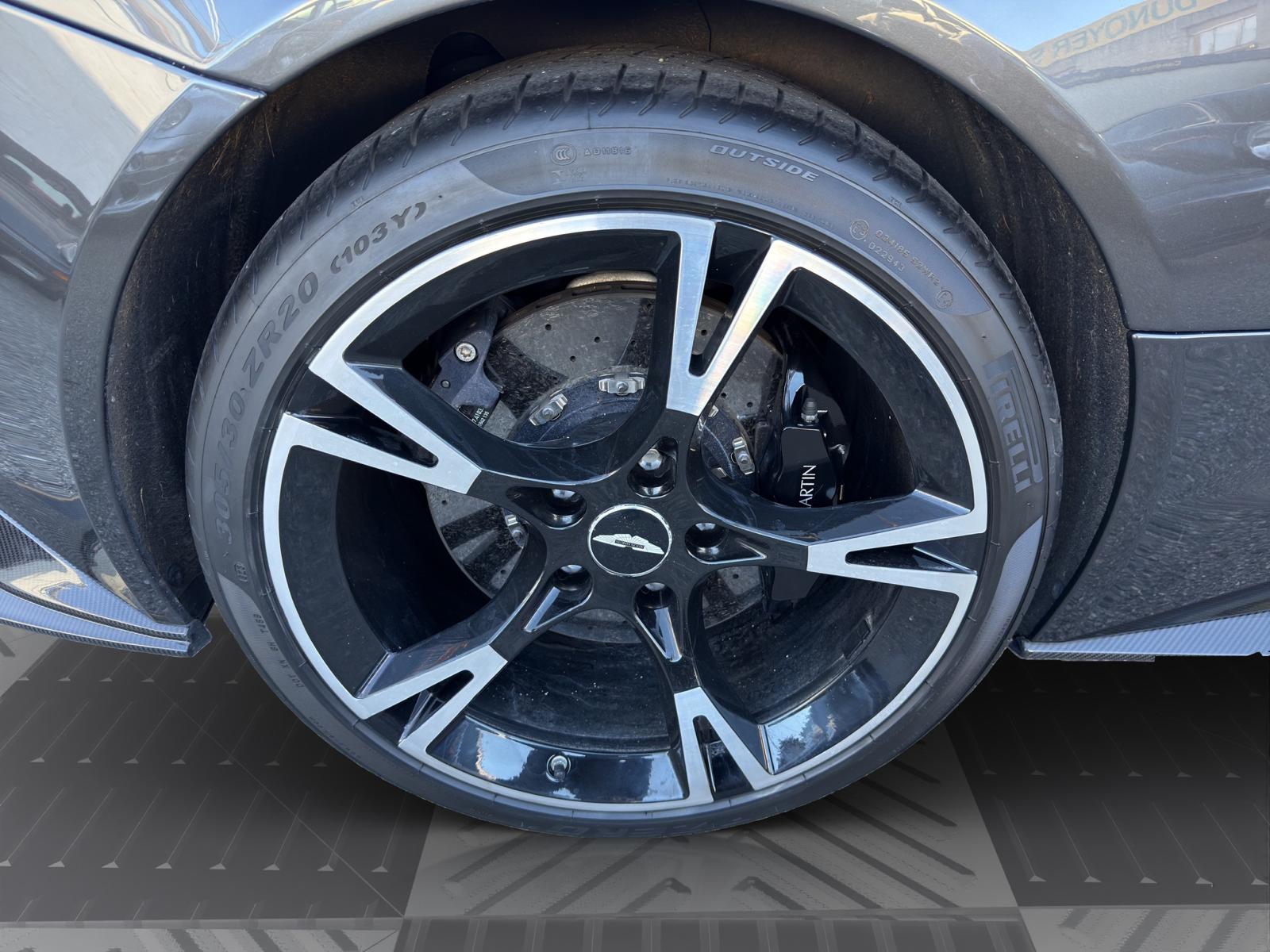 ASTON MARTIN Vanquish S V12 Touchtronic 3-image-22