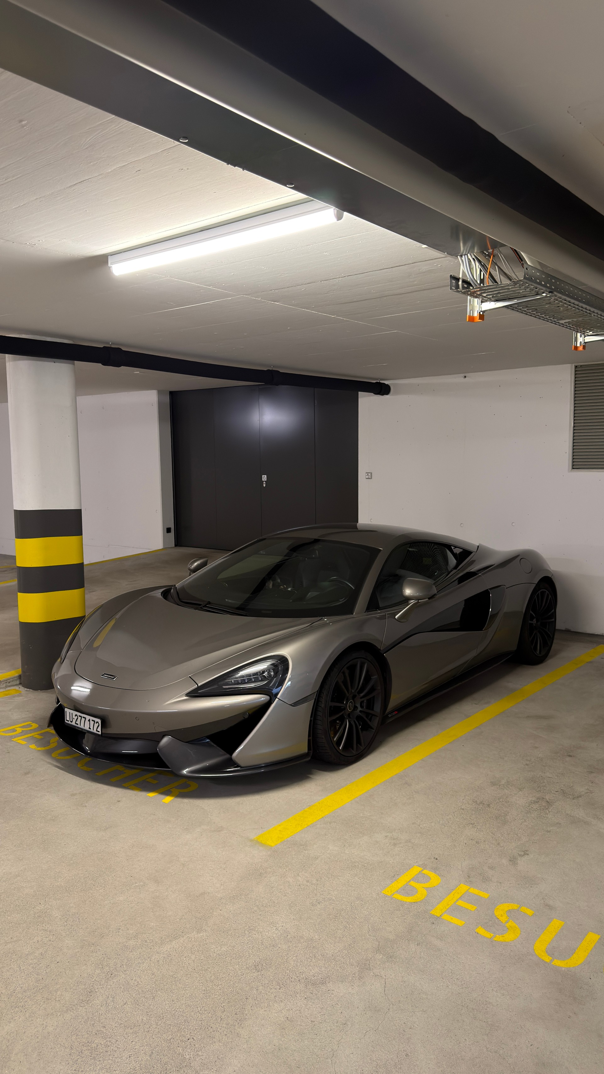 McLAREN 570S Coupé 3.8 V8 SSG