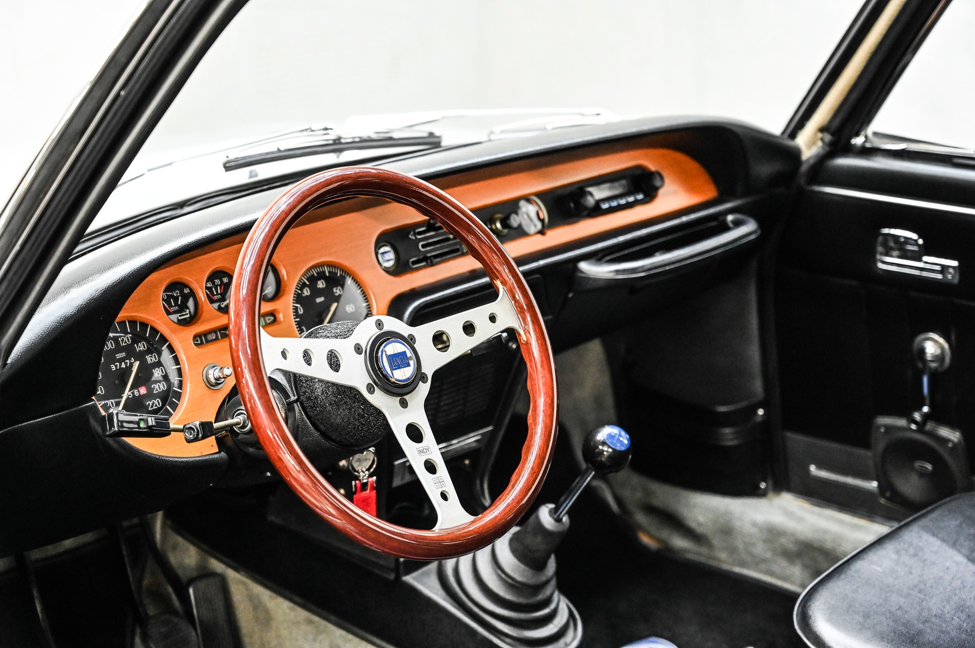 LANCIA Fulvia 1600 HF-image-24