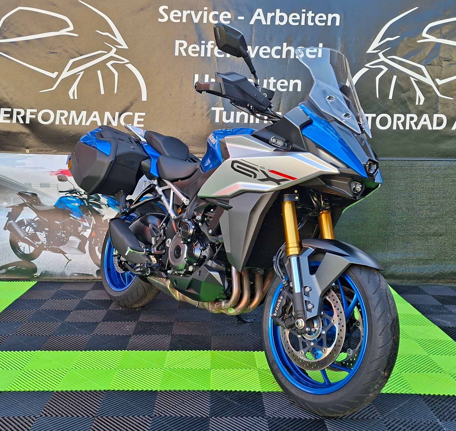 SUZUKI GSX-S 1000 GX Travel-image-1